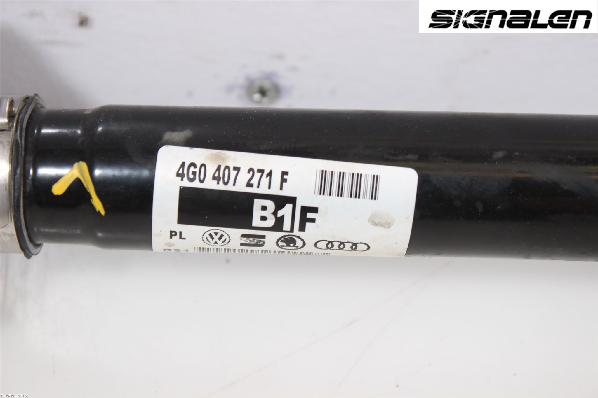 Audi A4 ALLROAD 09-16 Drivaxel Fram Vänster