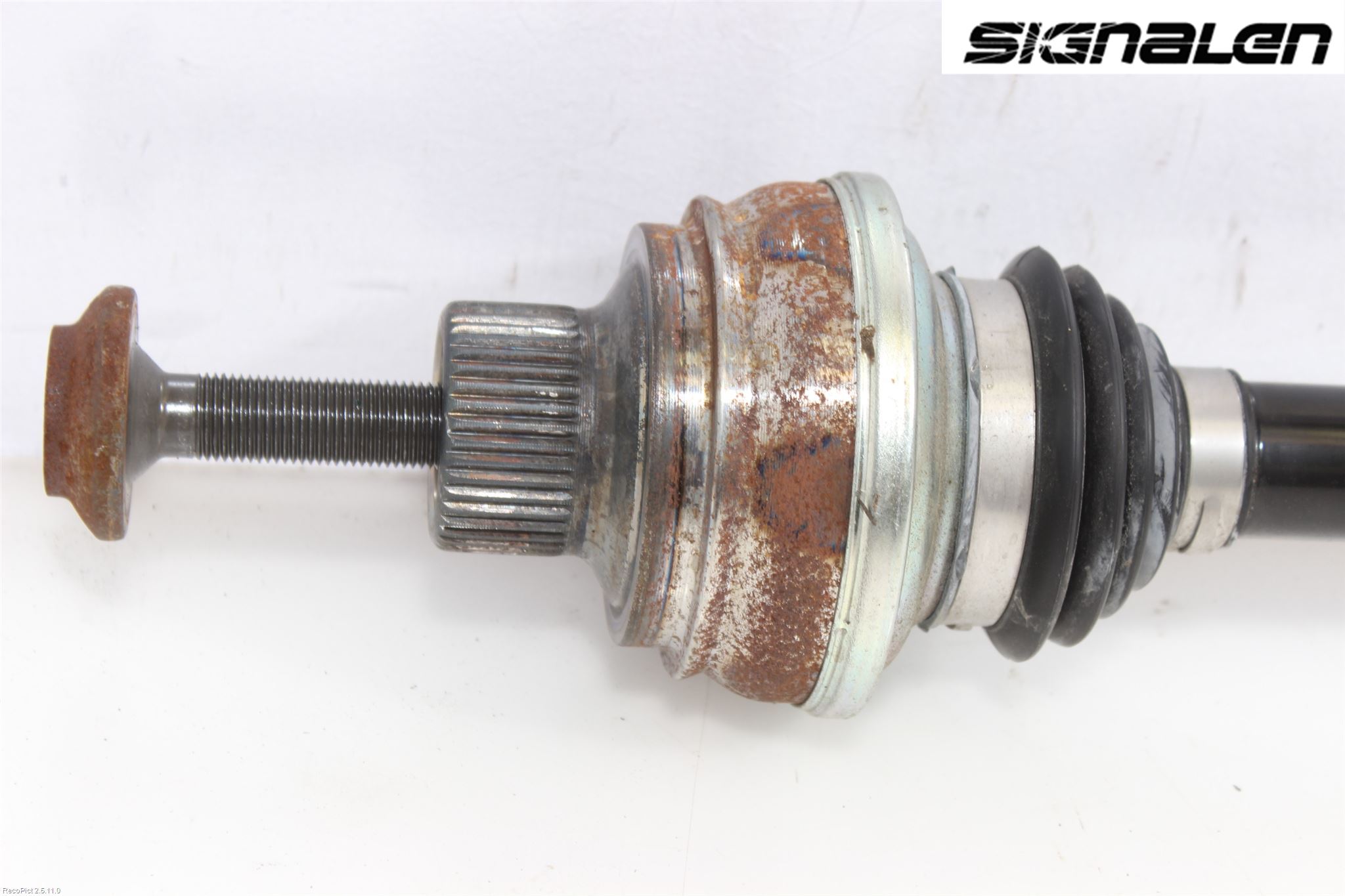 Audi A4 ALLROAD 09-16 Drivaxel Bak Vänster