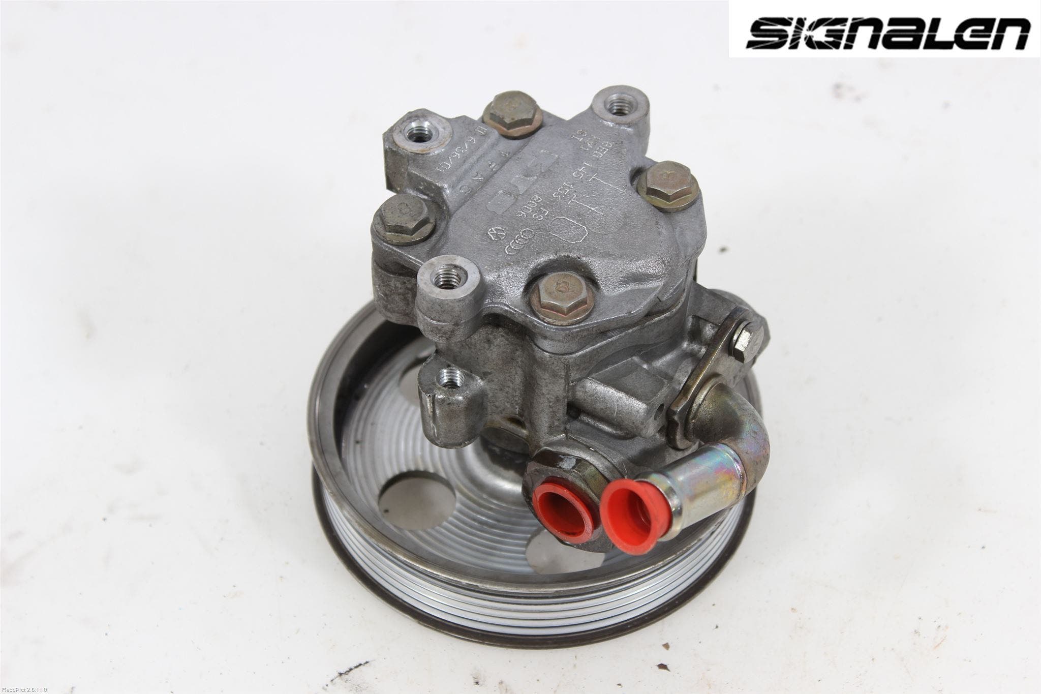 Audi A4/S4 01-05 Styrservopump