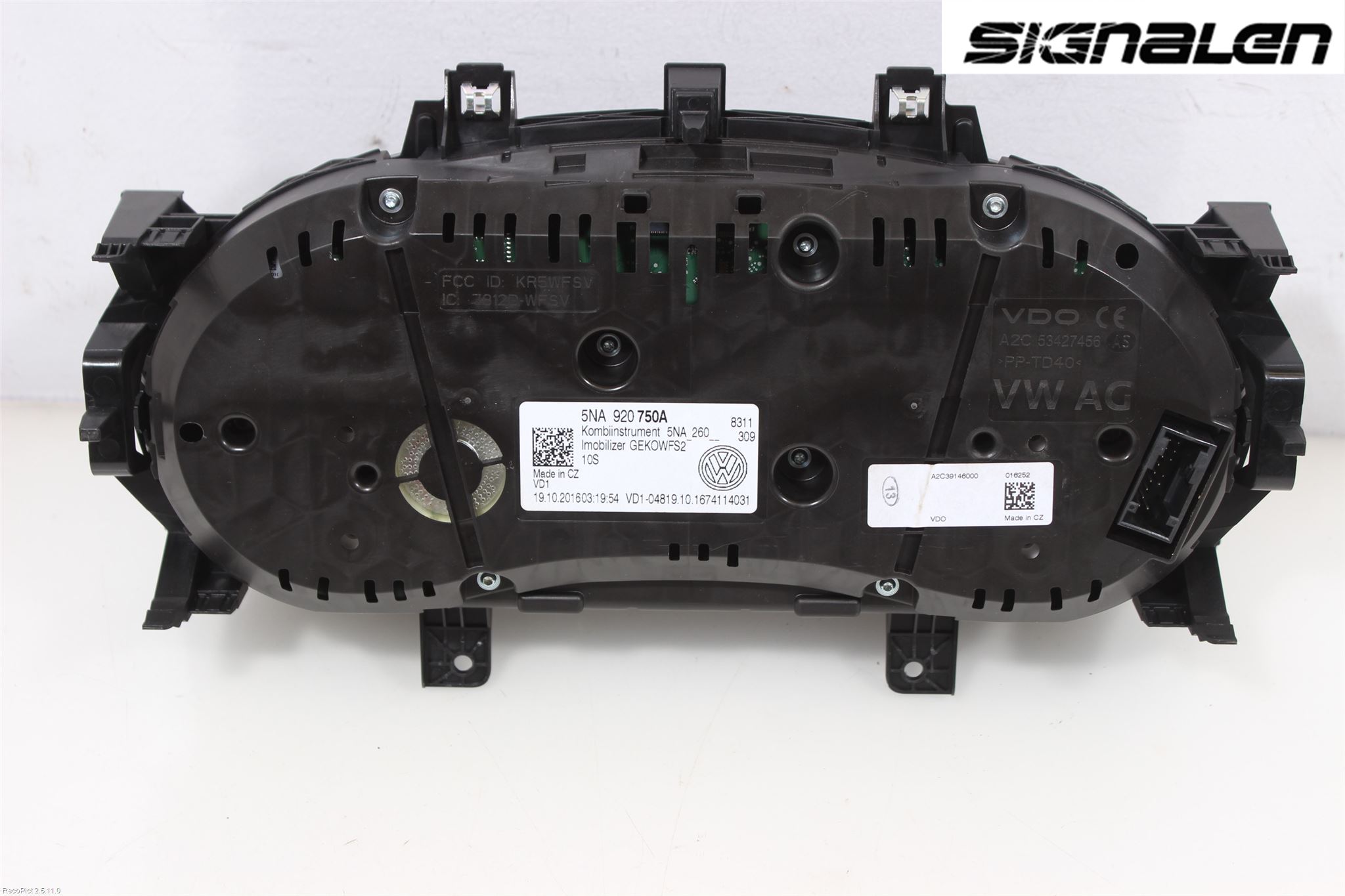 Volkswagen VW TIGUAN 16-24 Instrument Komb