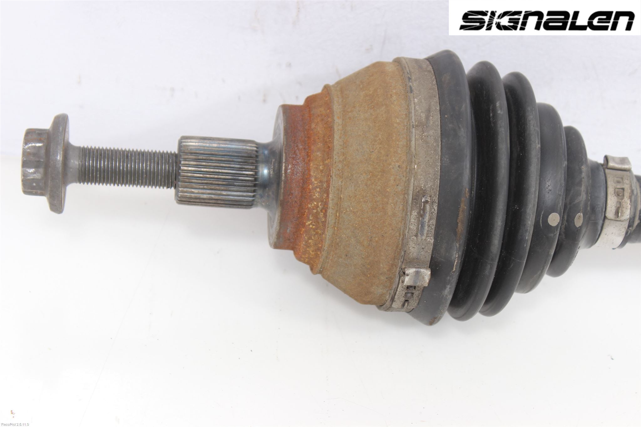 Volkswagen VW TIGUAN 16-24 Drivaxel Fram Vänster