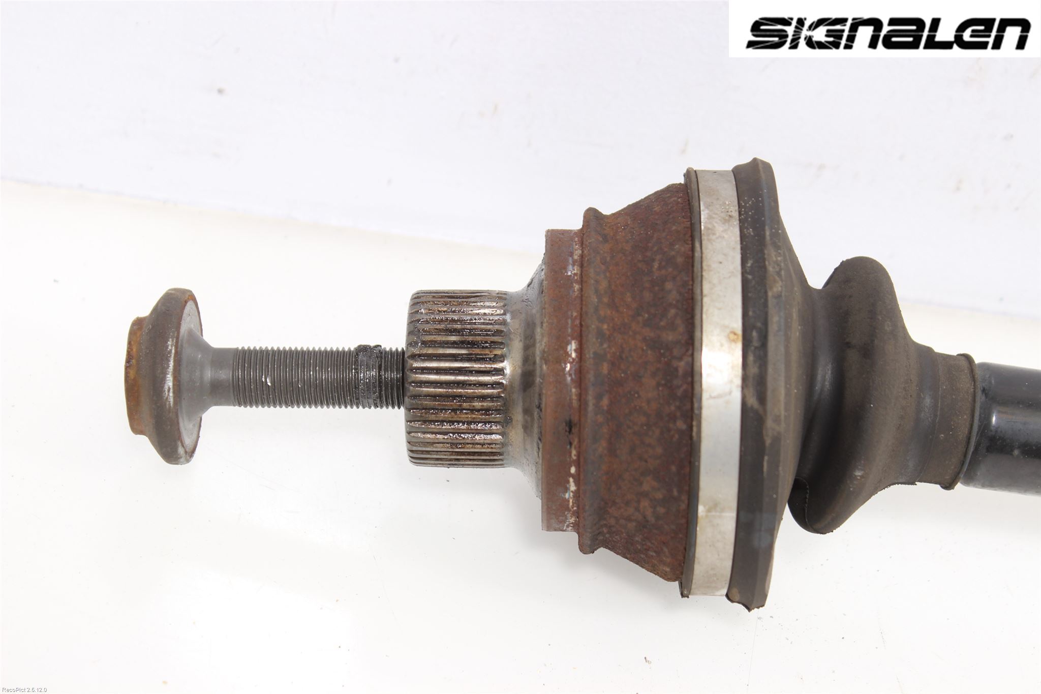 Audi A5 07-16 Drivaxel Bak Vänster