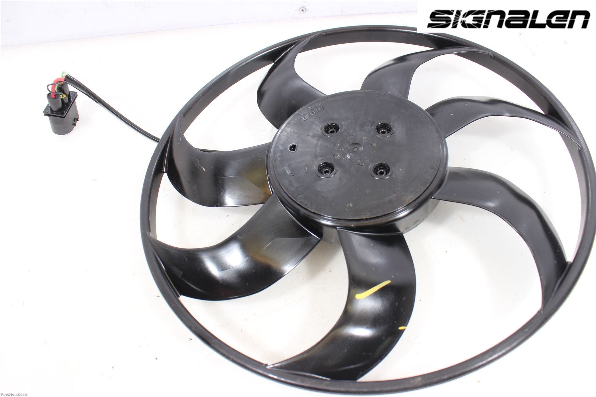 Volkswagen VW GOLF / E-GOLF VII 13-20 Kylfläkt El