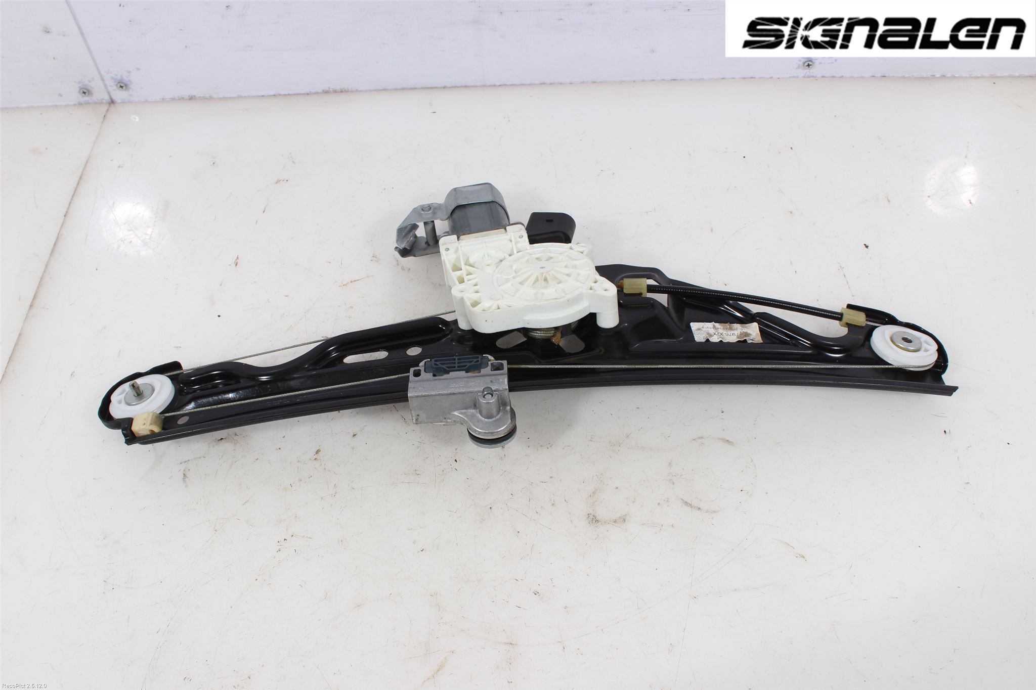 BMW 5 E60/61 Sed/Tou 02-10 Fönsterhiss El Kompl