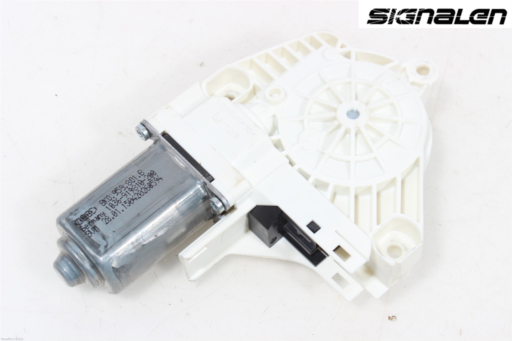 Audi A6/S6 4G 11-18 Fönsterhissmotor