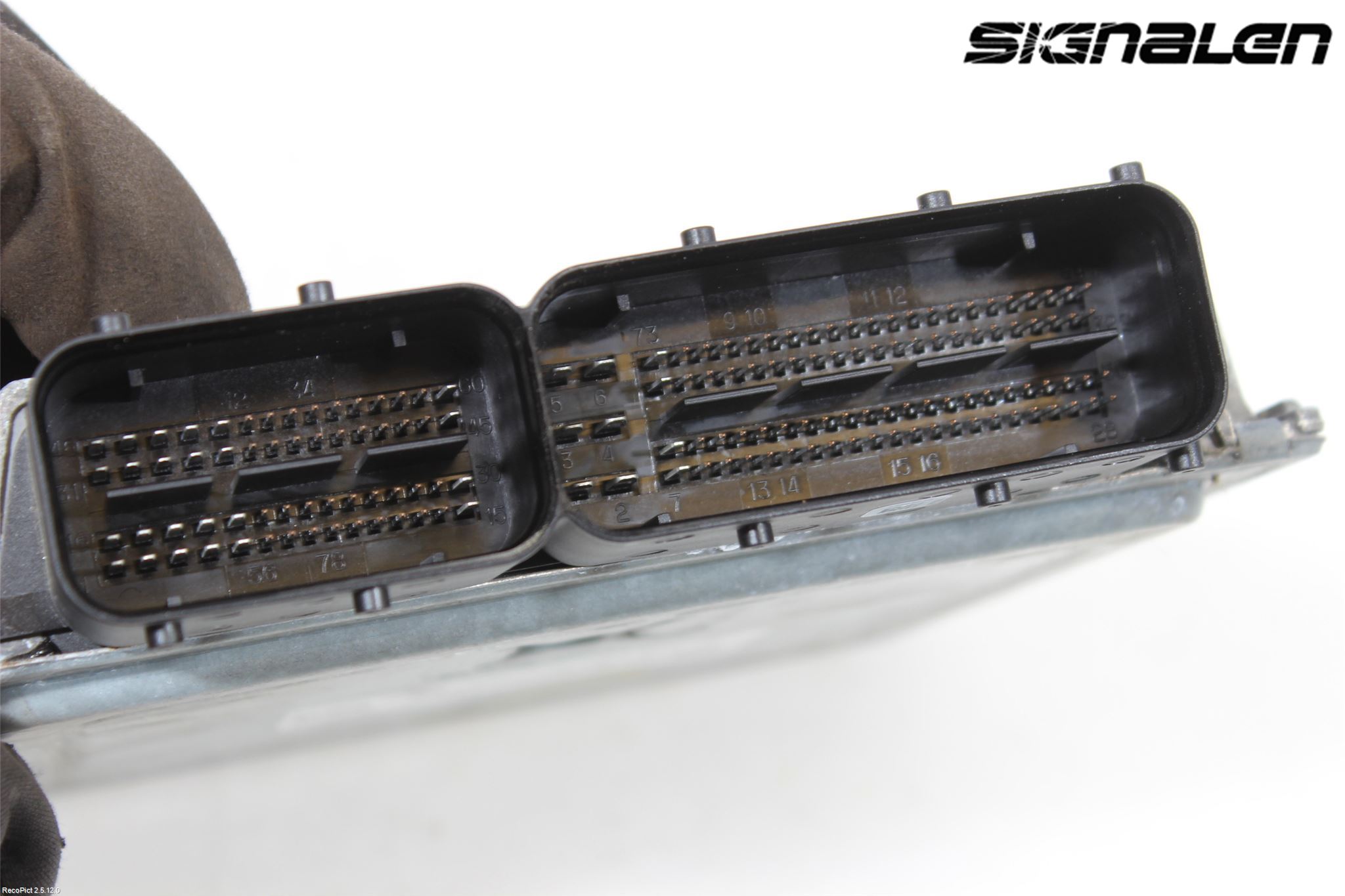 Volkswagen VW GOLF VI 09-13 Styrenhet Insprut Bensin