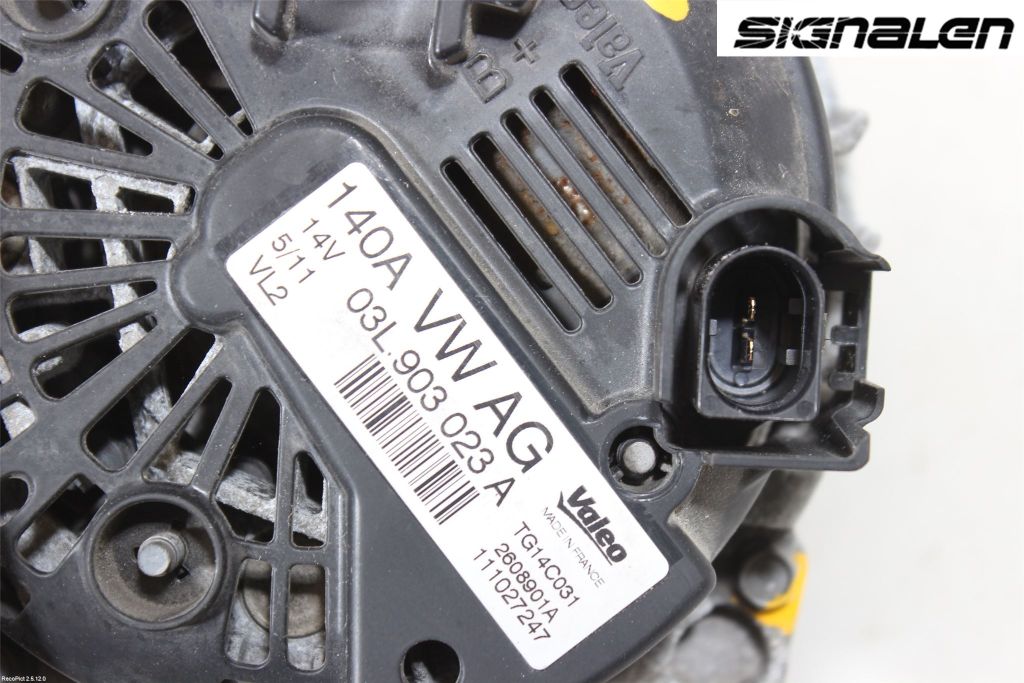 Volkswagen VW GOLF VI 09-13 Generator