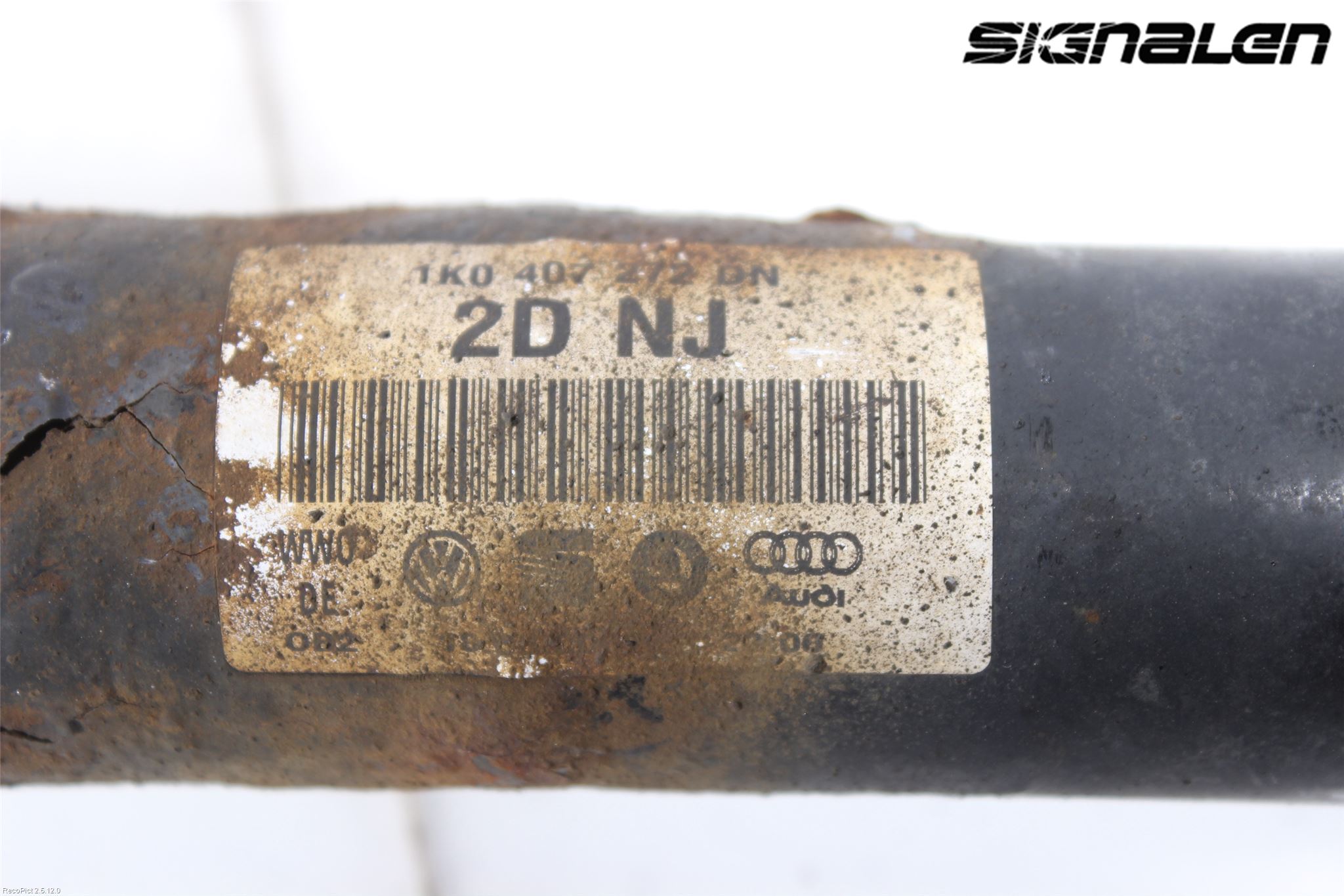 Volkswagen VW PASSAT 05-11 Drivaxel Fram Höger