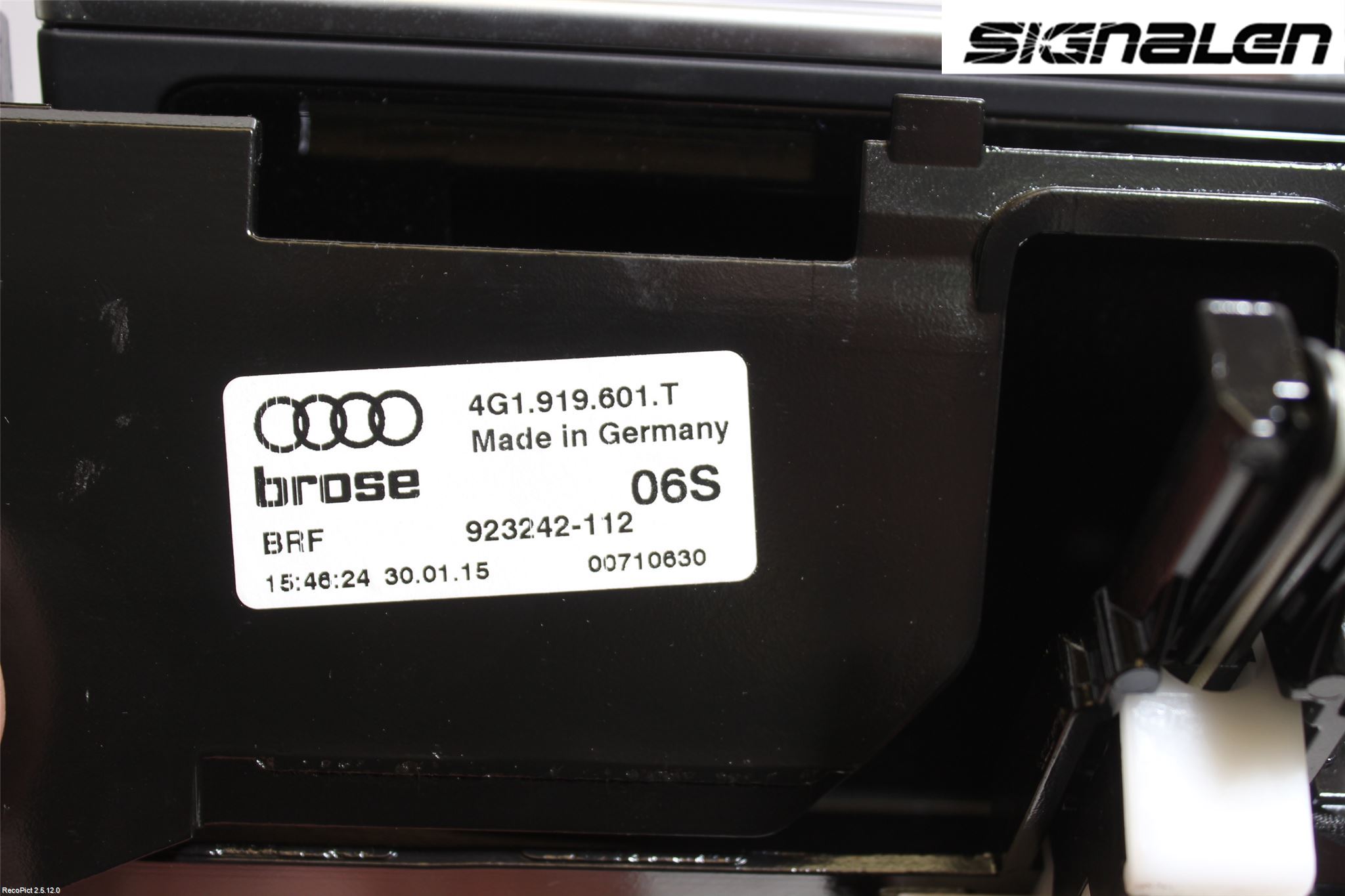 Audi A6/S6 4G 11-18 Bildskärm