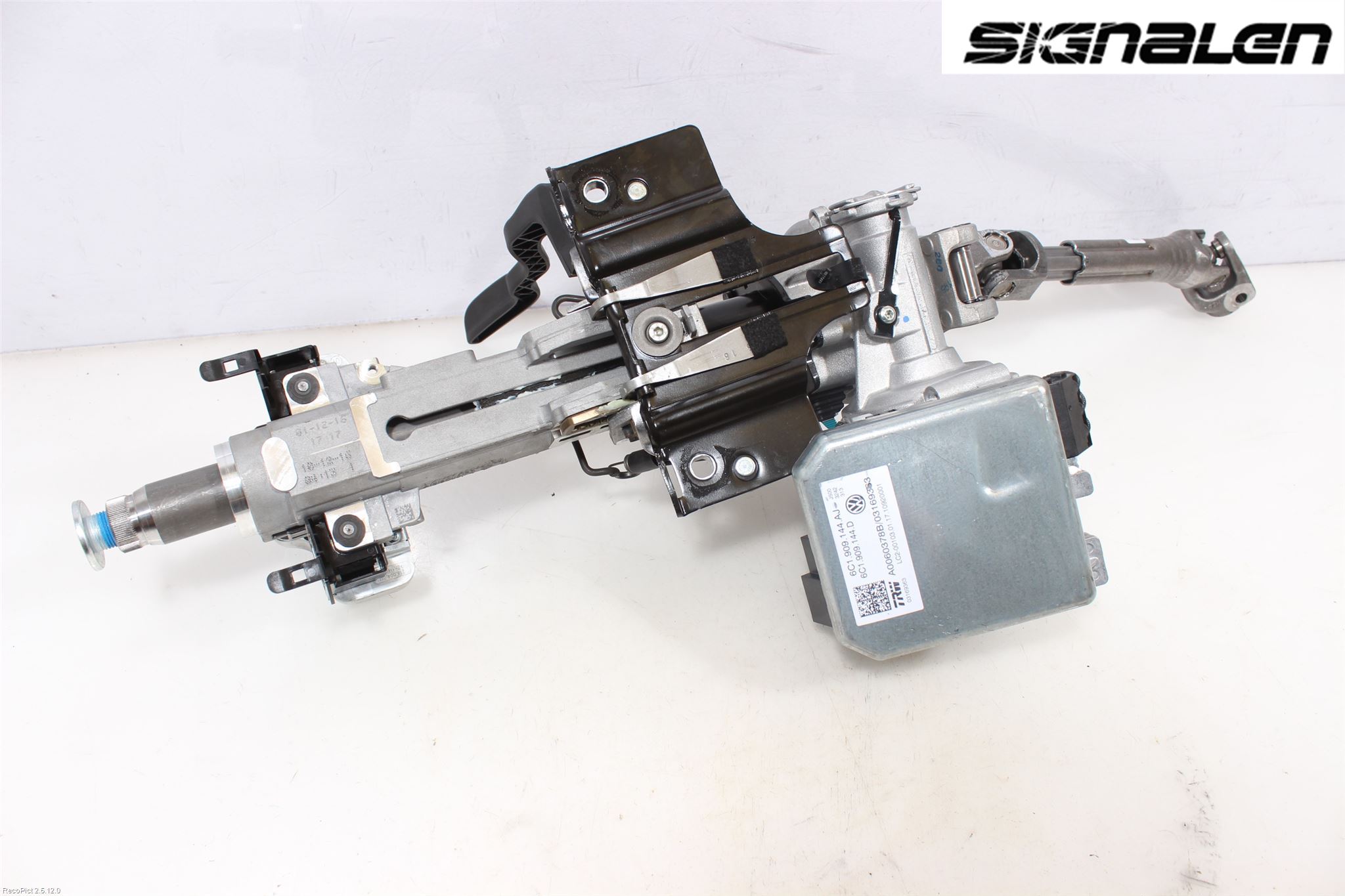 Skoda FABIA 15-21 Rattaxelagg Med Inb Servo