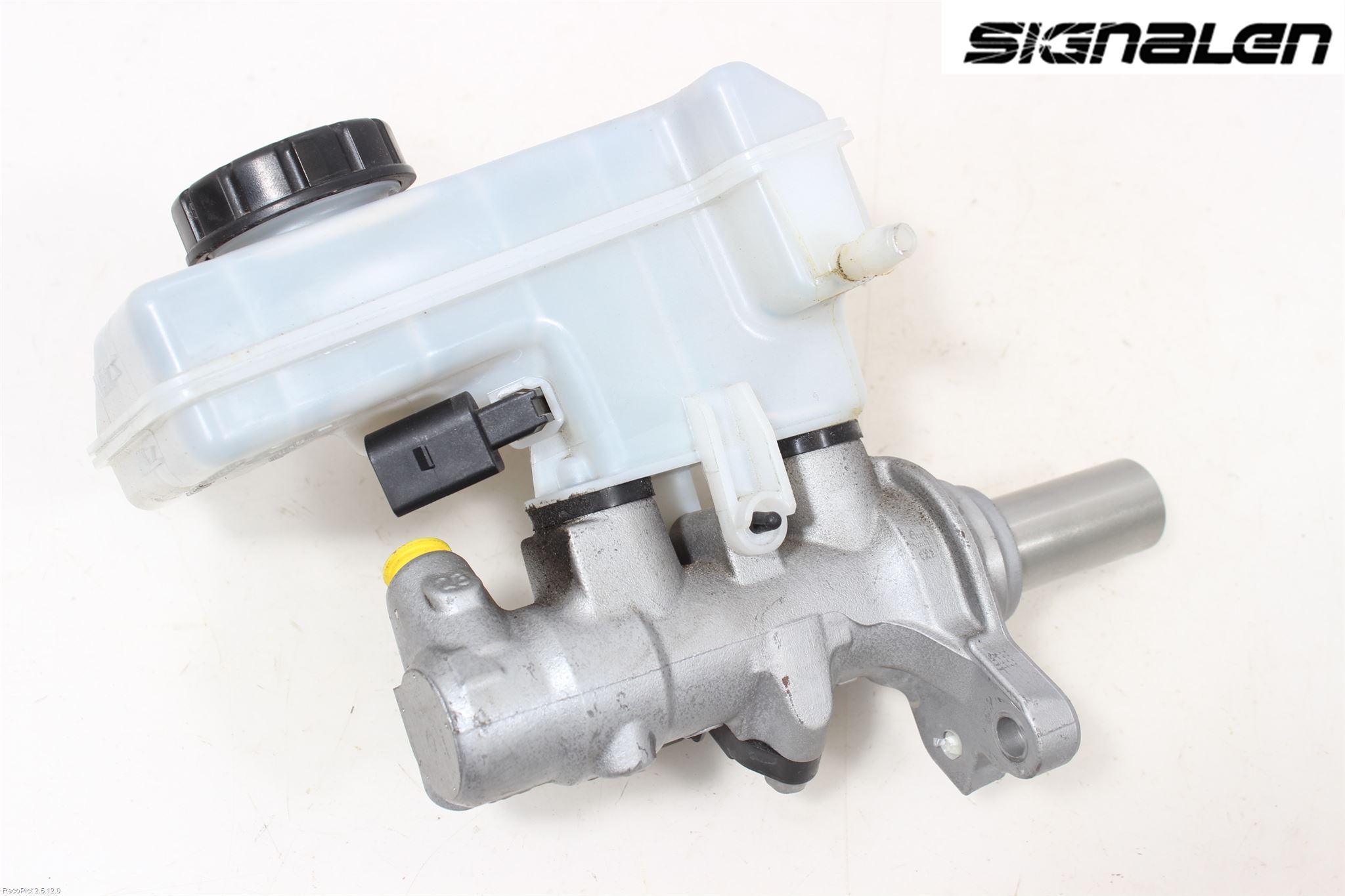Volkswagen VW GOLF / E-GOLF VII 13-20 Broms Huvudcylinder