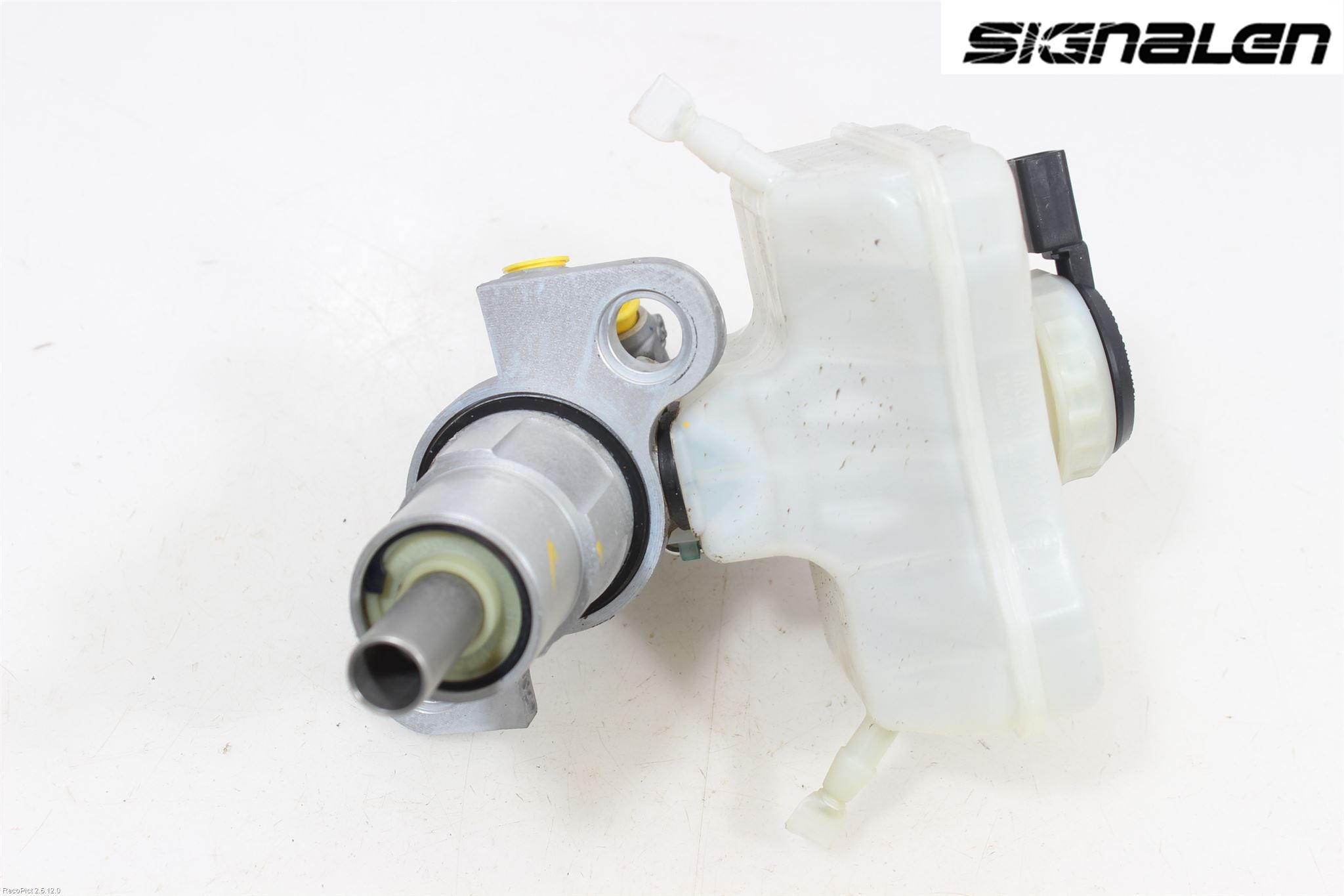 Audi A4 12-15 Broms Huvudcylinder