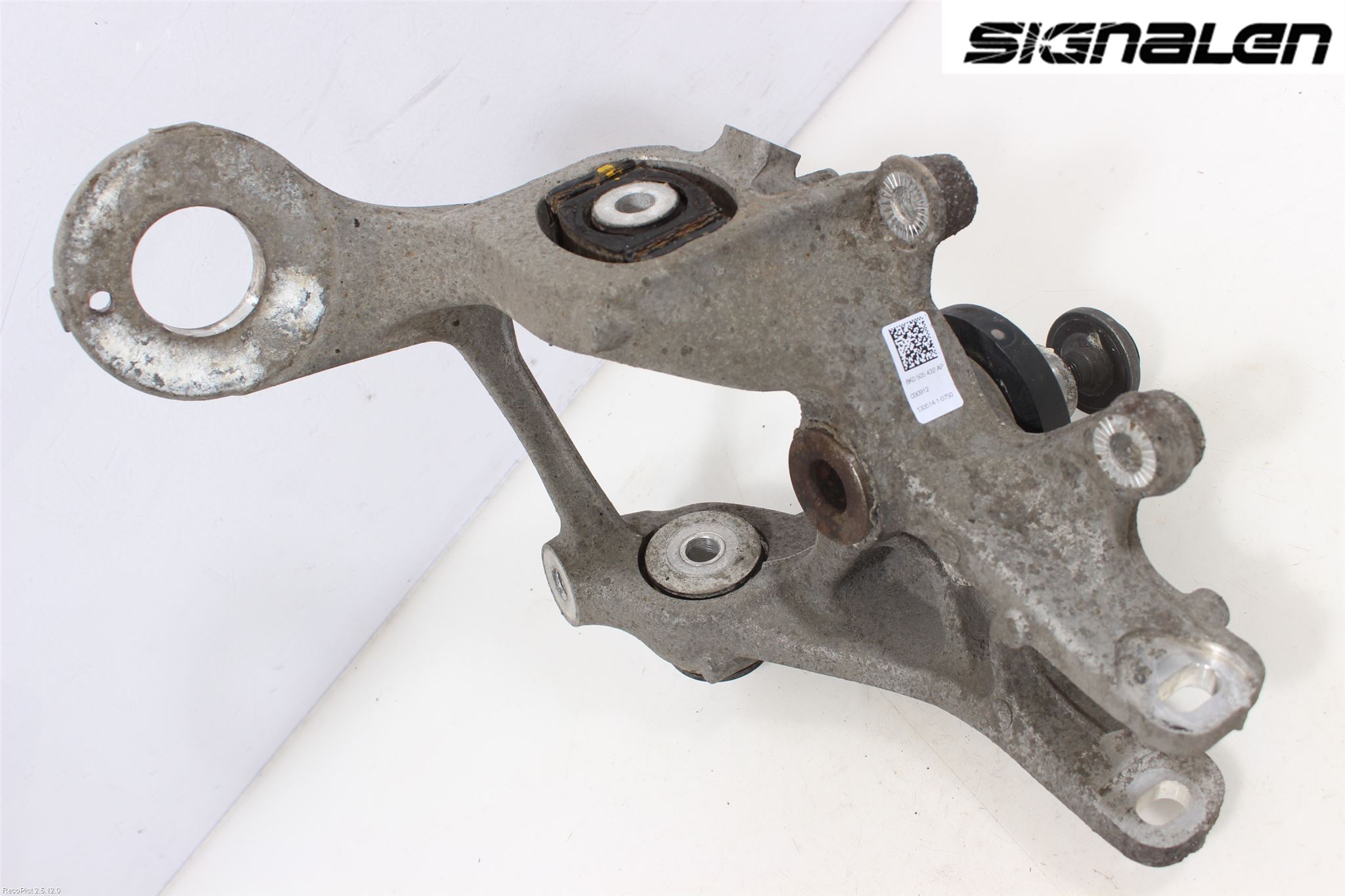 Audi A4 12-15 Hjullagerhus-Spindel Hö B