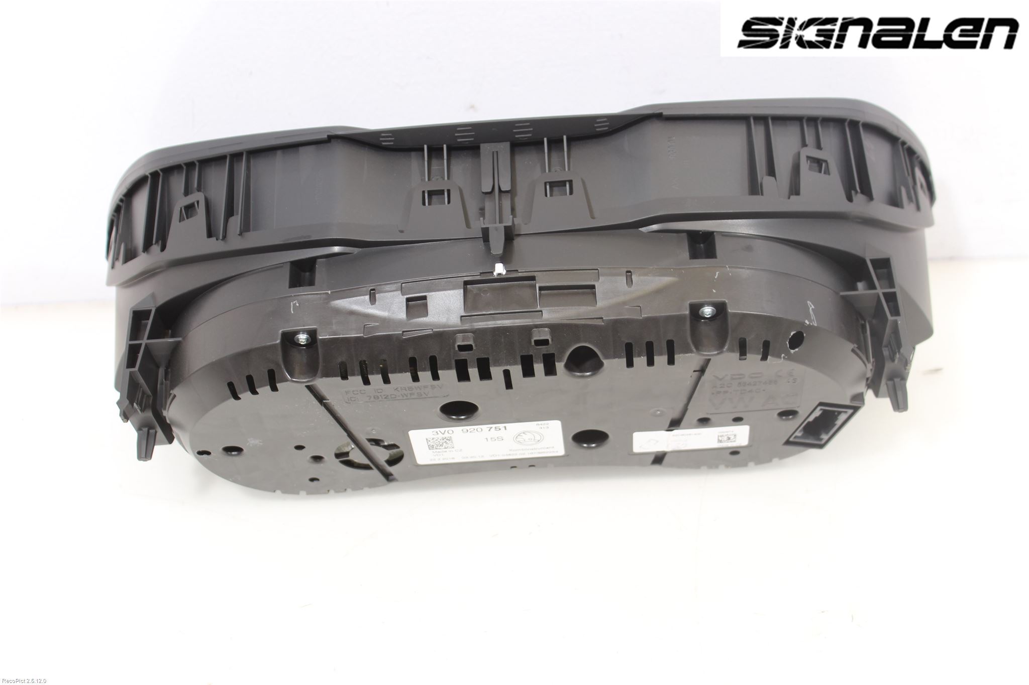 Skoda SUPERB 16-24 Instrument Komb