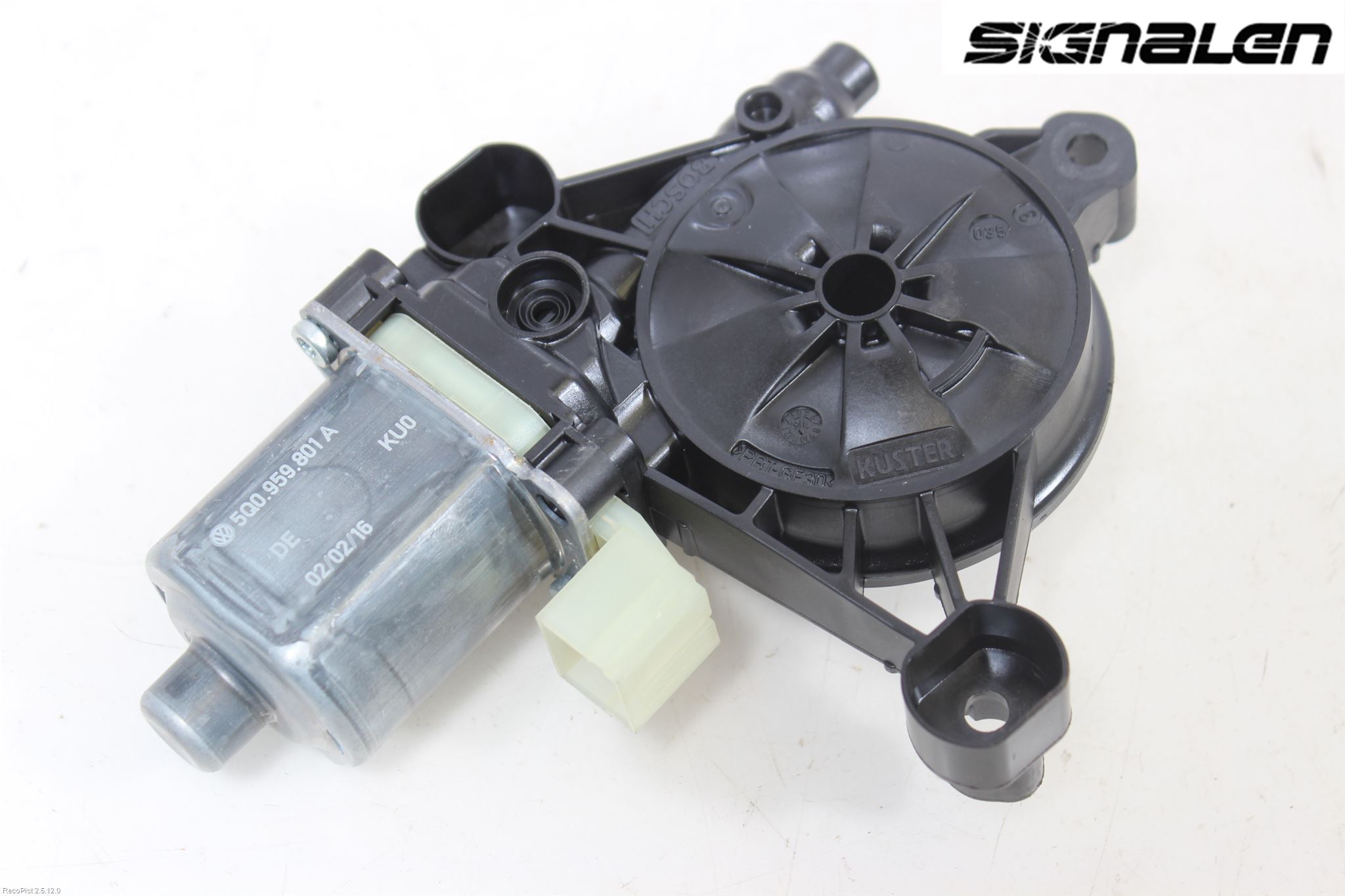 Skoda SUPERB 16-24 Fönsterhissmotor