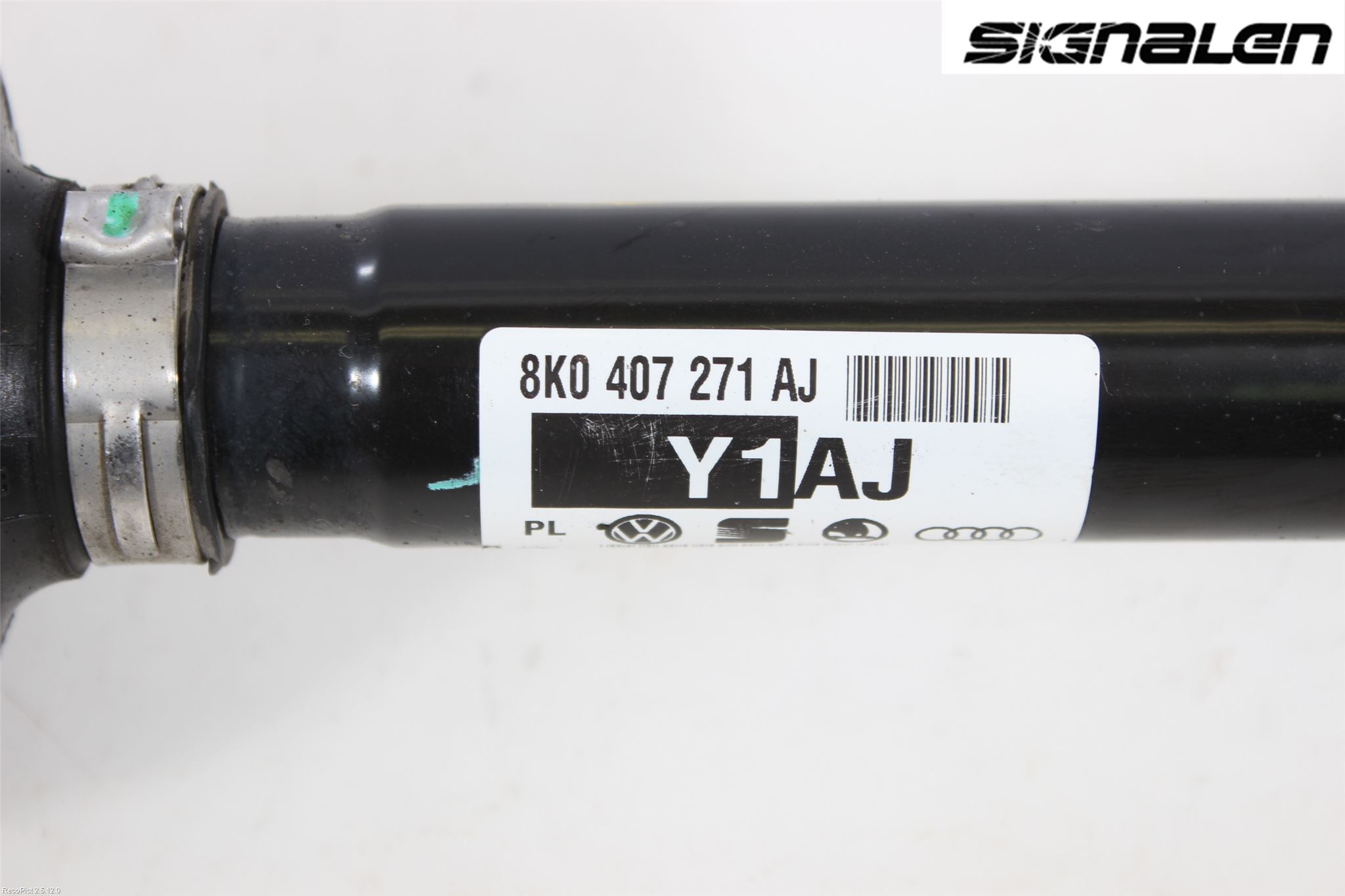 Audi A4 12-15 Drivaxel Fram Vänster