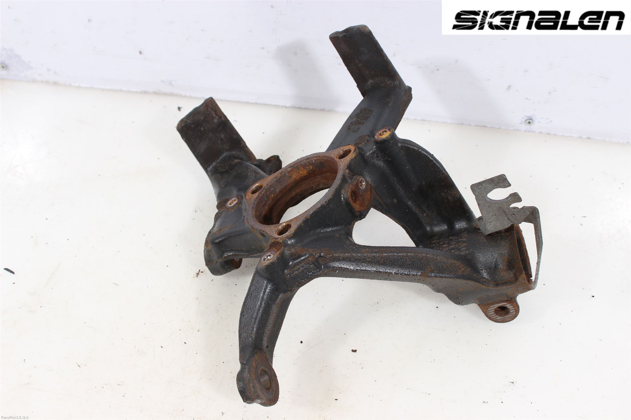 Skoda OCTAVIA (5E) 13-20 Styrspindel Lagerhus Vä