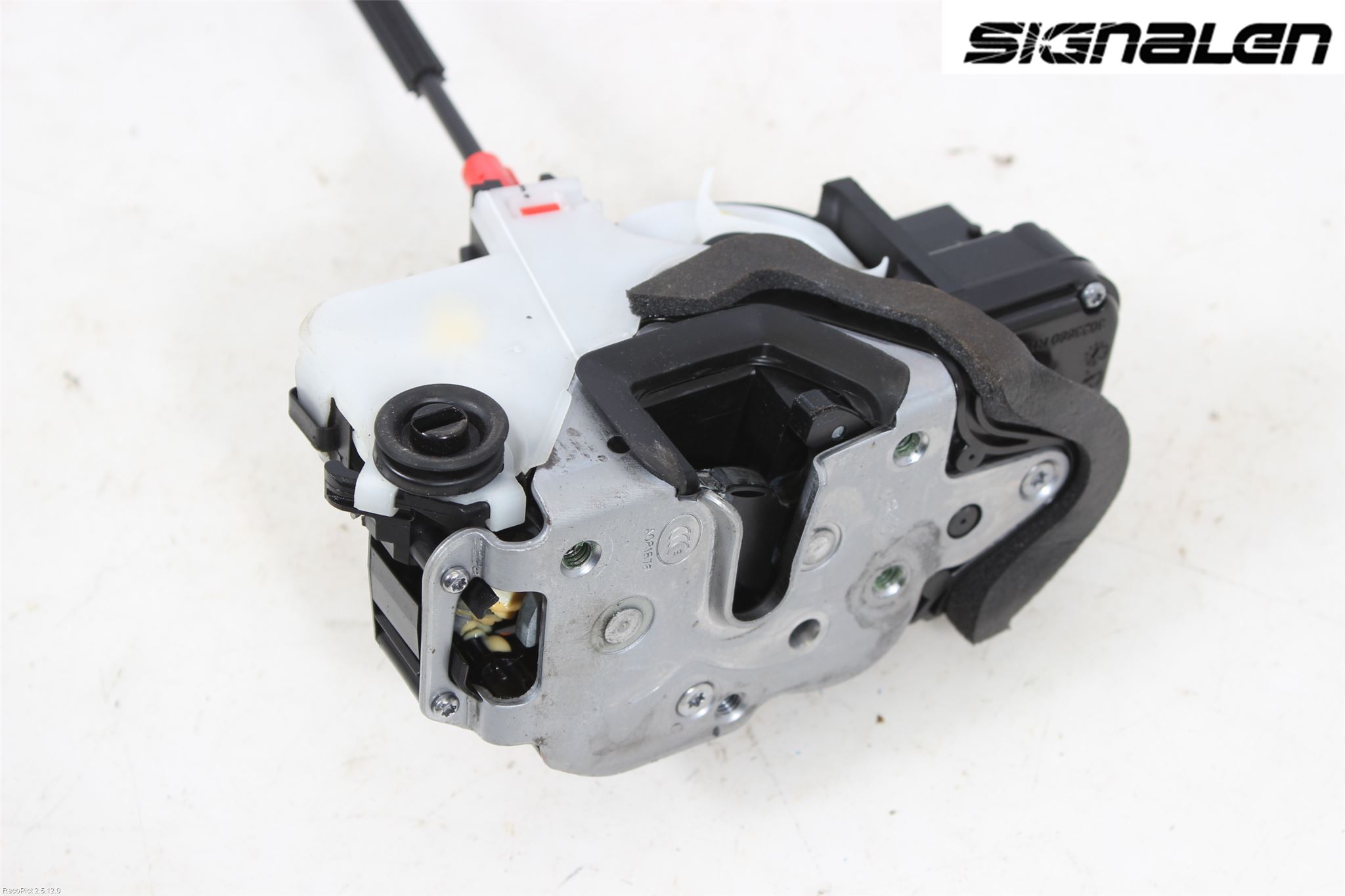 Opel ZAFIRA C 12-19 Låskista-Dörrlås