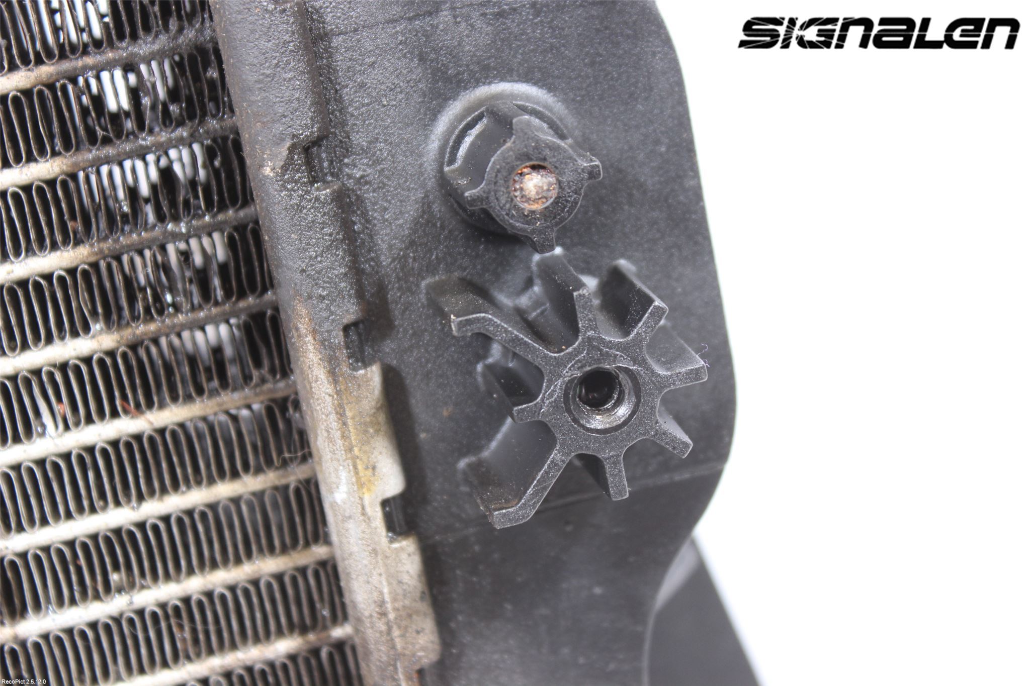 Audi A6/S6     97-05 Kylare Aut