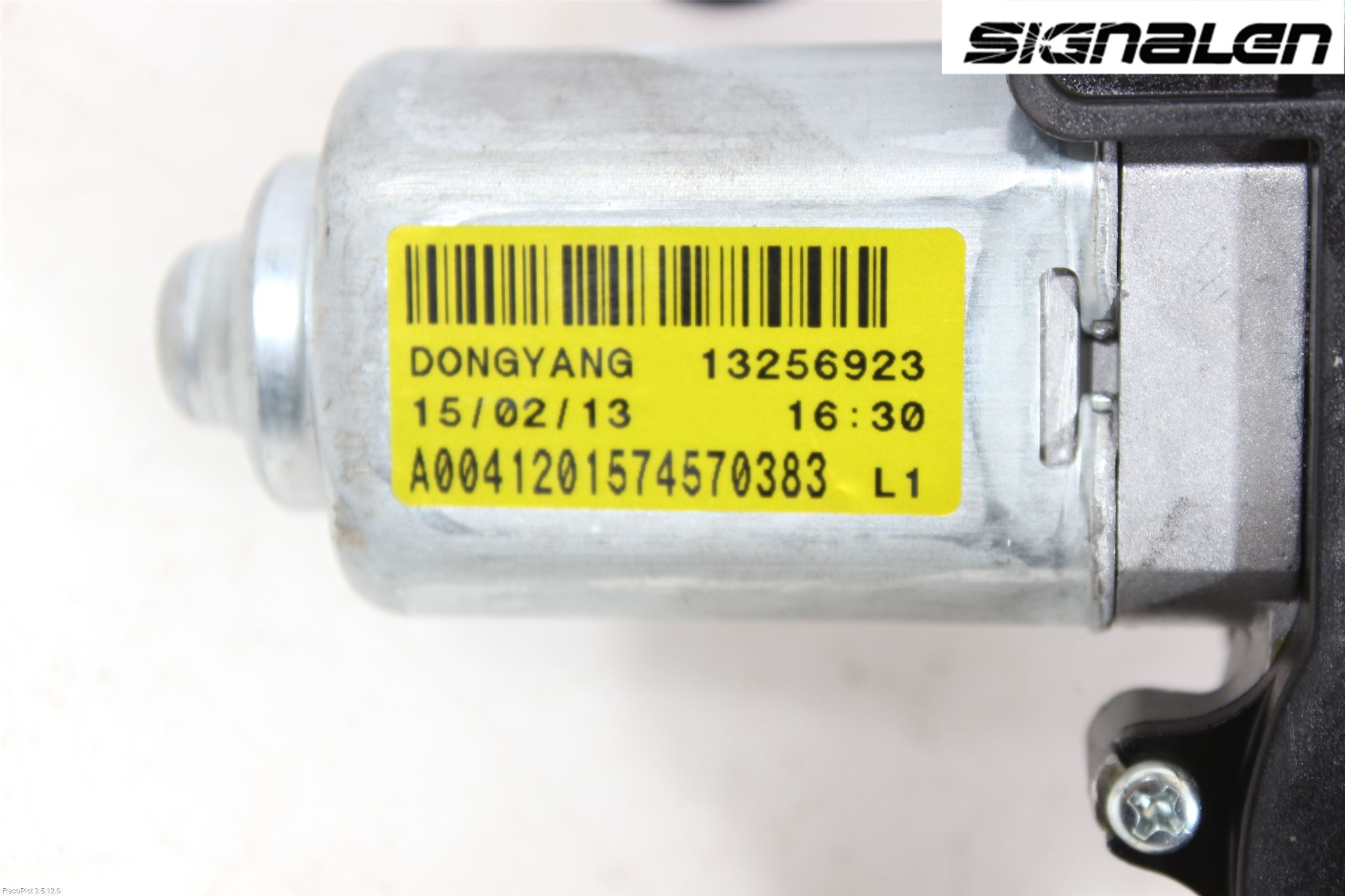 Opel ZAFIRA C 12-19 Torkarmotor Baklucka