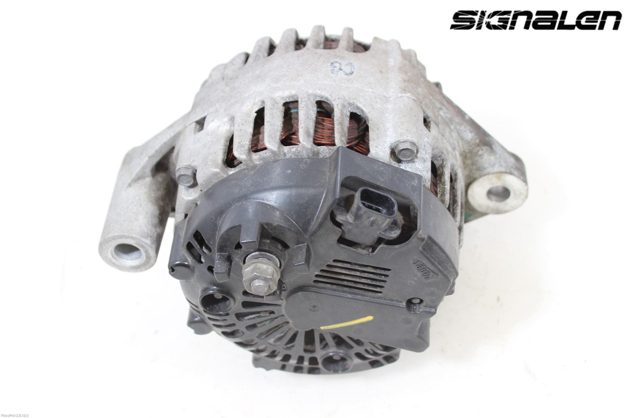 Opel INSIGNIA 09-16 Generator