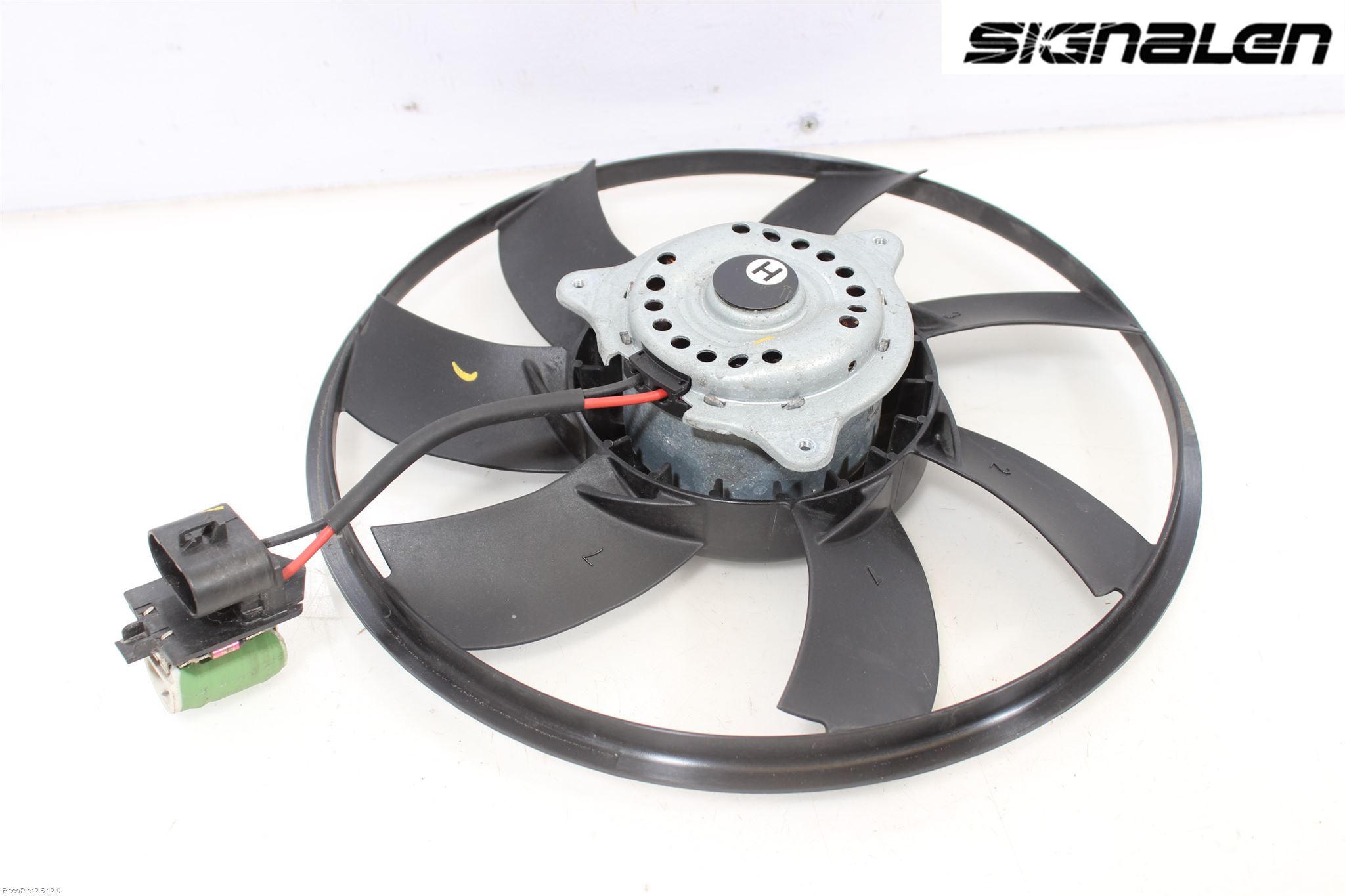 Opel INSIGNIA 09-16 Kylfläkt El