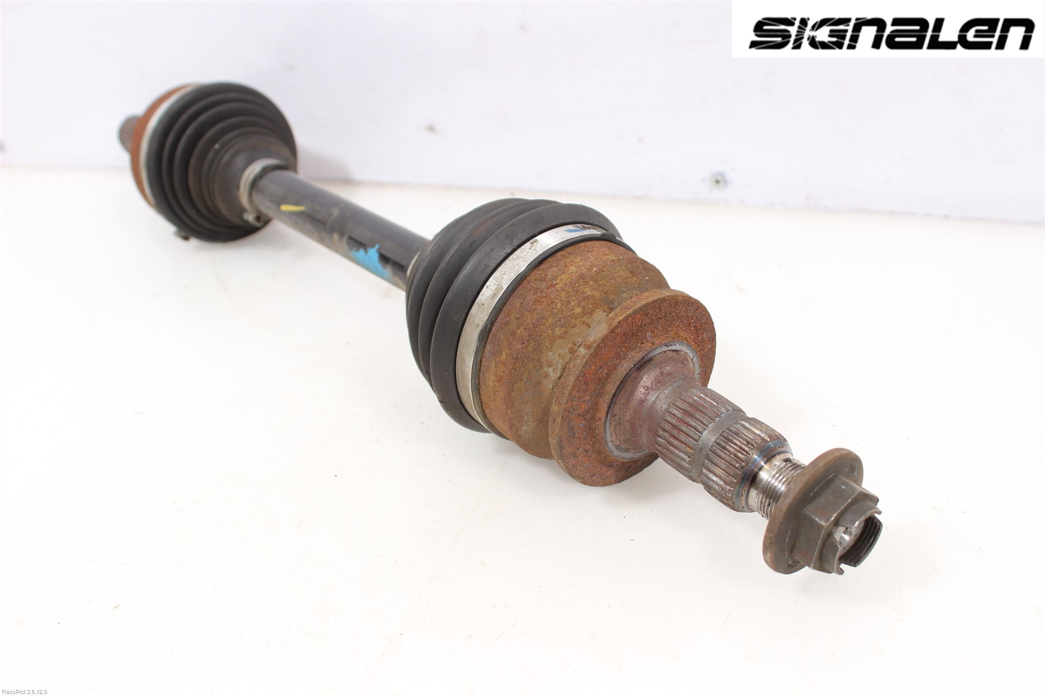 Opel INSIGNIA 09-16 Drivaxel Fram Höger
