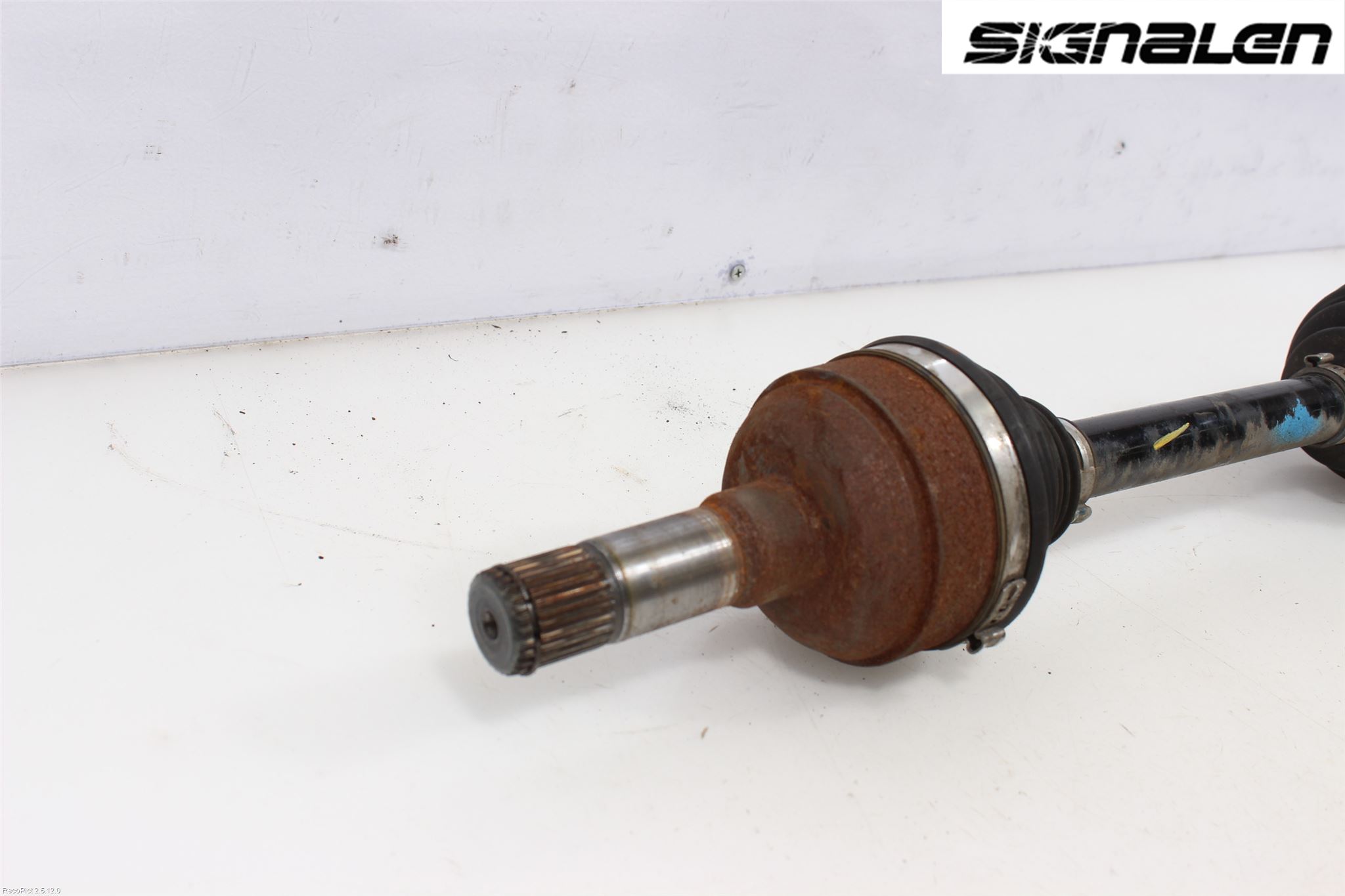 Opel INSIGNIA 09-16 Drivaxel Fram Höger