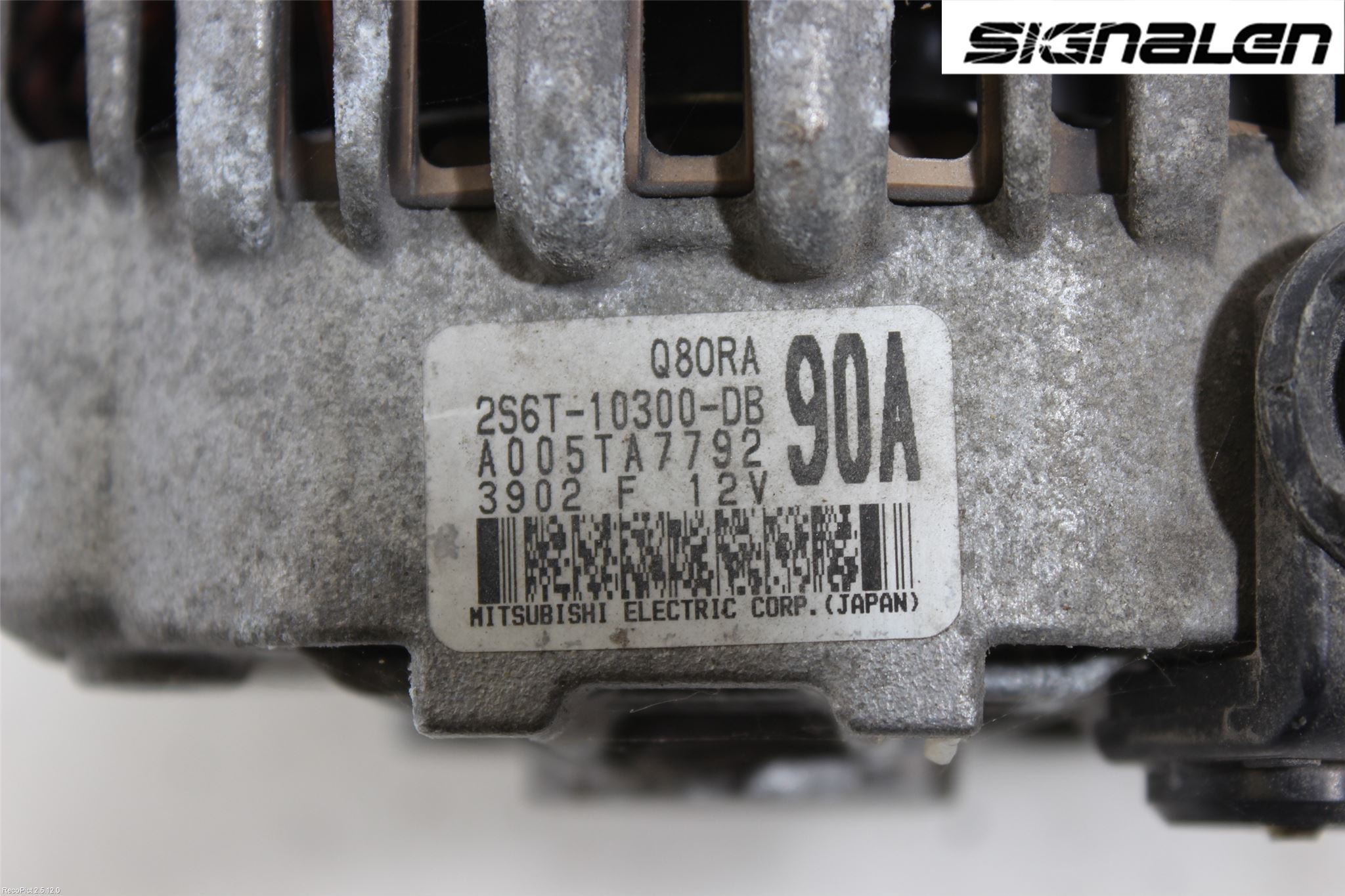 Ford FUSION Generator