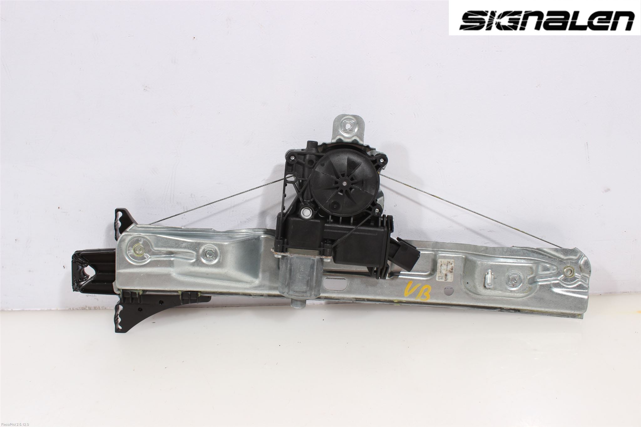 Opel INSIGNIA 09-16 Fönsterhiss El Kompl