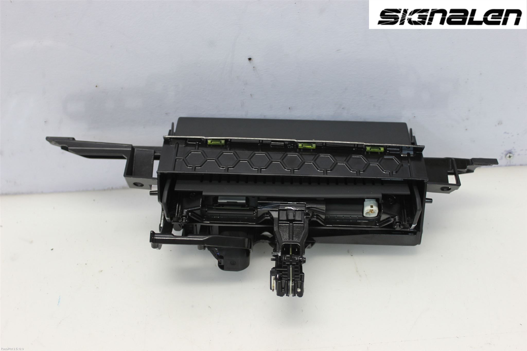 Audi A6 ALLROAD 12-18 Färddator