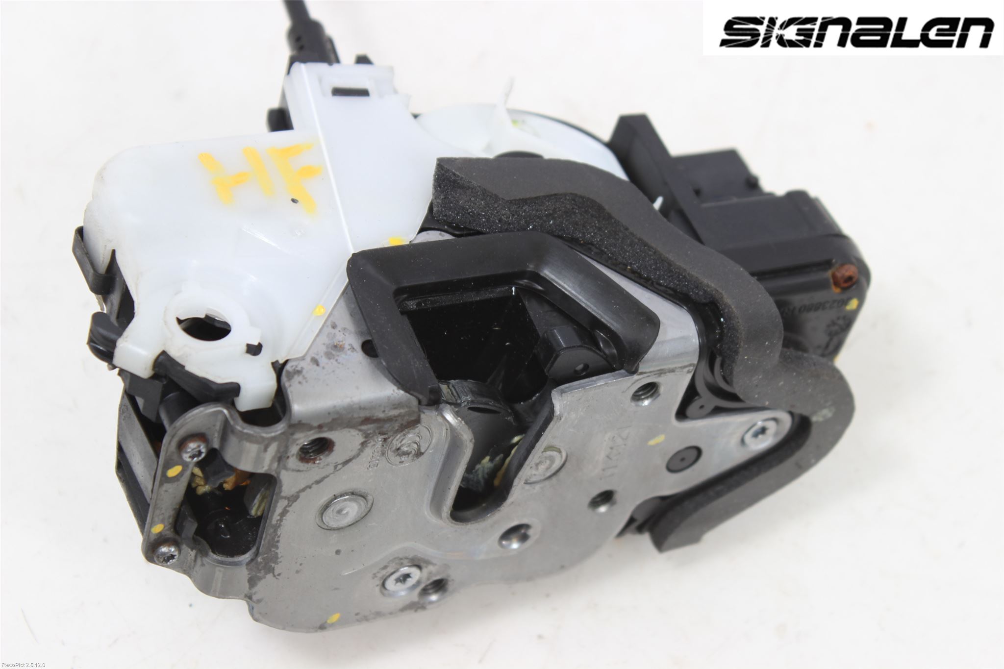 Opel INSIGNIA 09-16 Låskista-Dörrlås