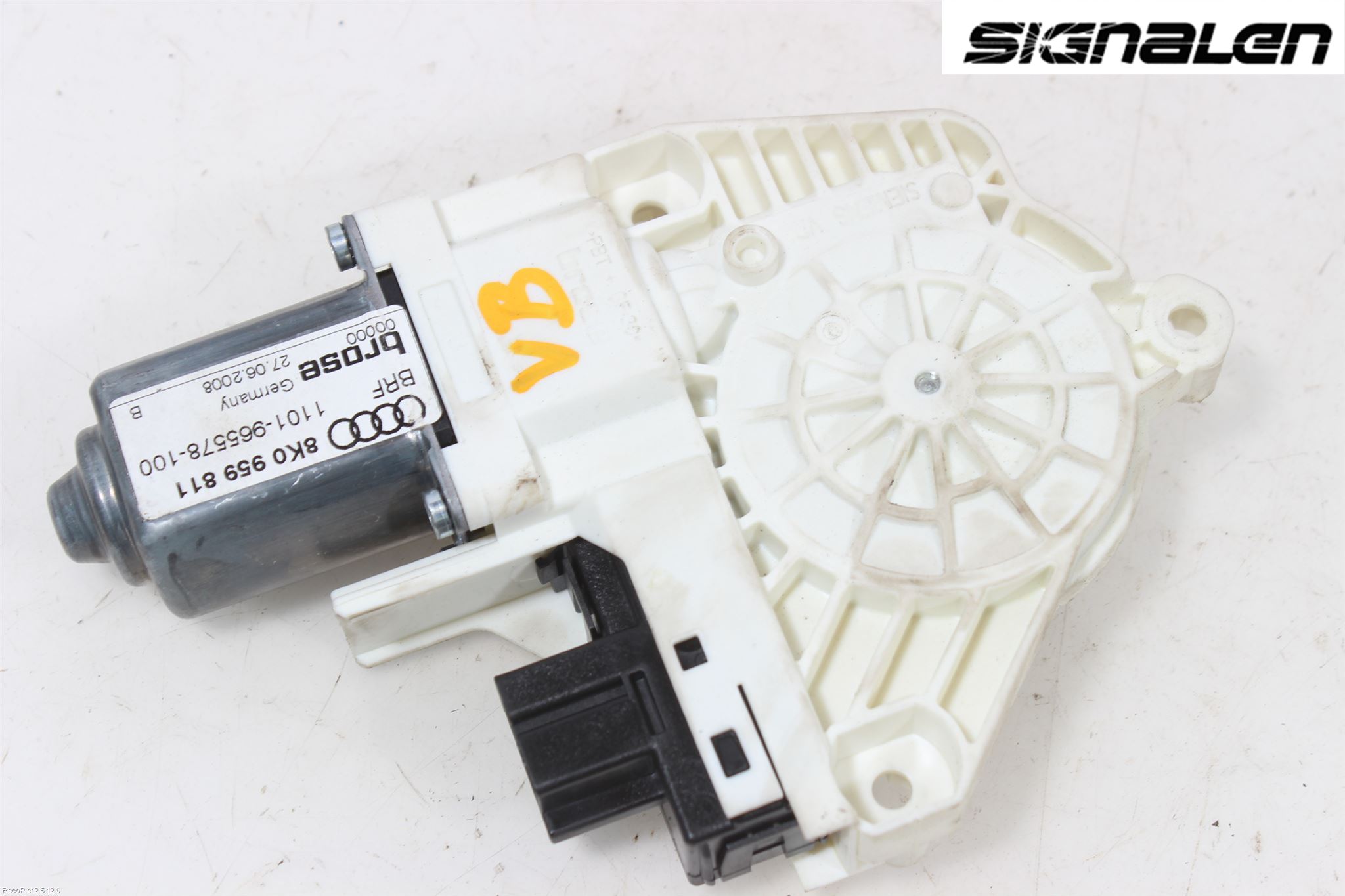 Audi A4/S4 08-11 Fönsterhissmotor