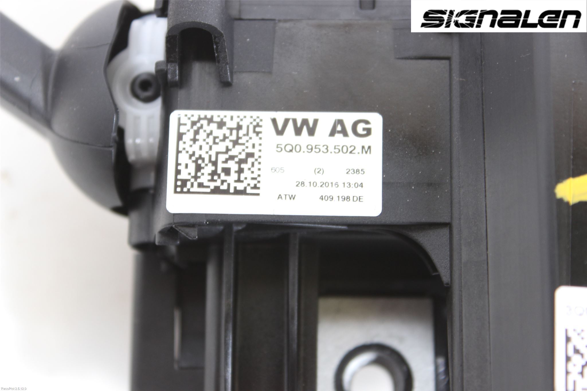 Volkswagen VW PASSAT 15-19 Spakcentral