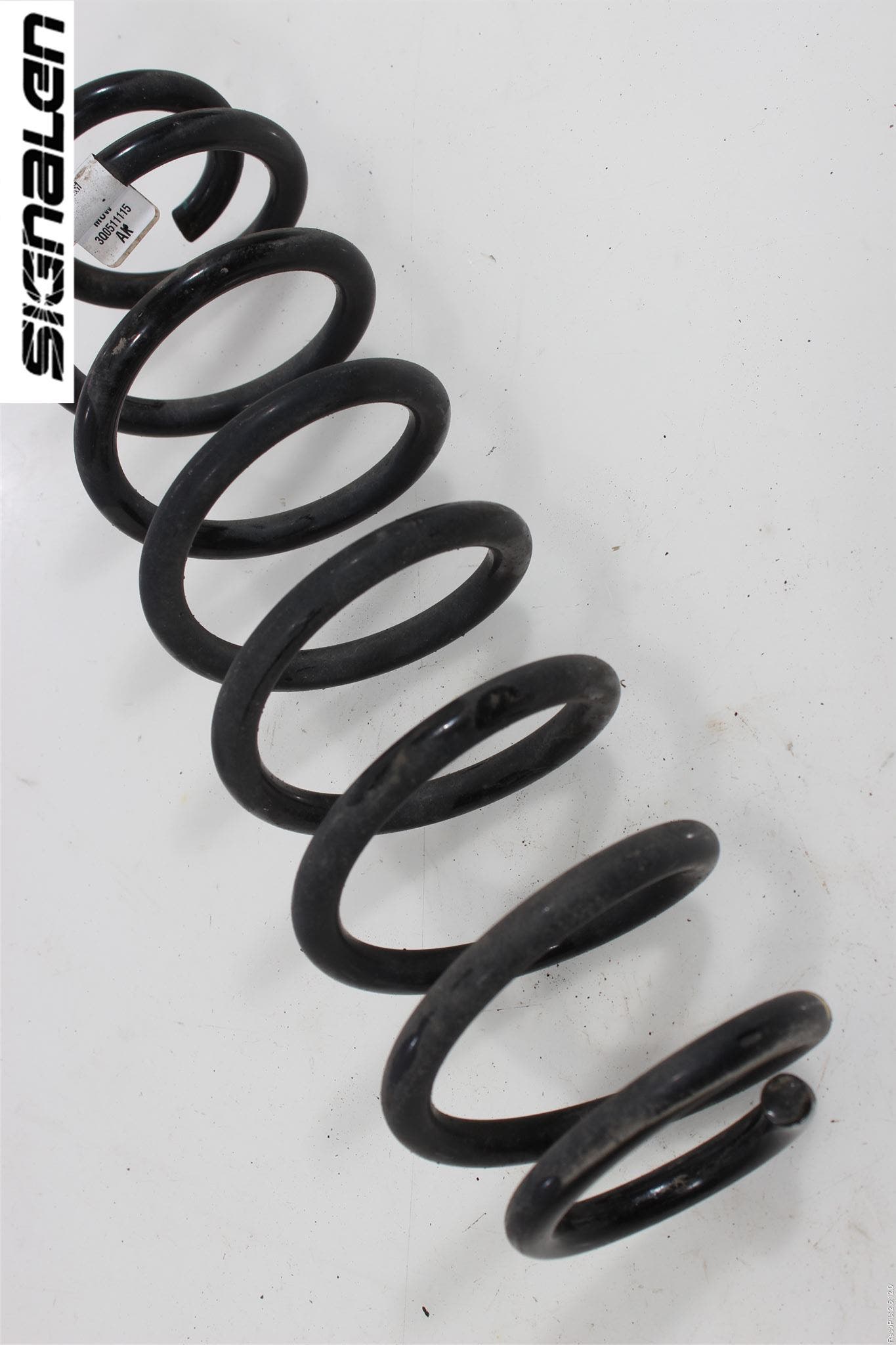 Volkswagen VW PASSAT 15-19 Fjäder Bak