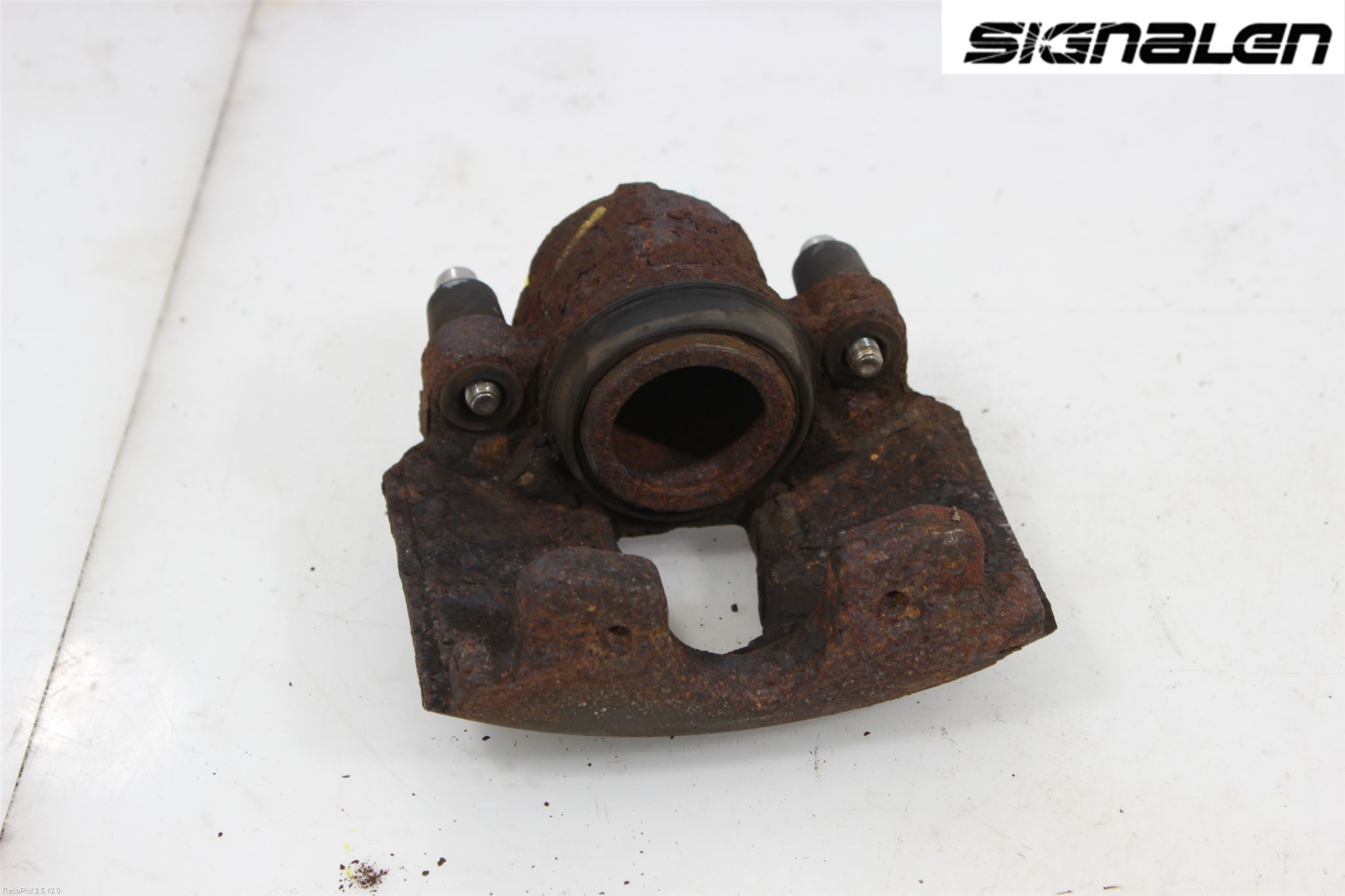 Ford FIESTA     02-05 Bromsok Fram Vänster