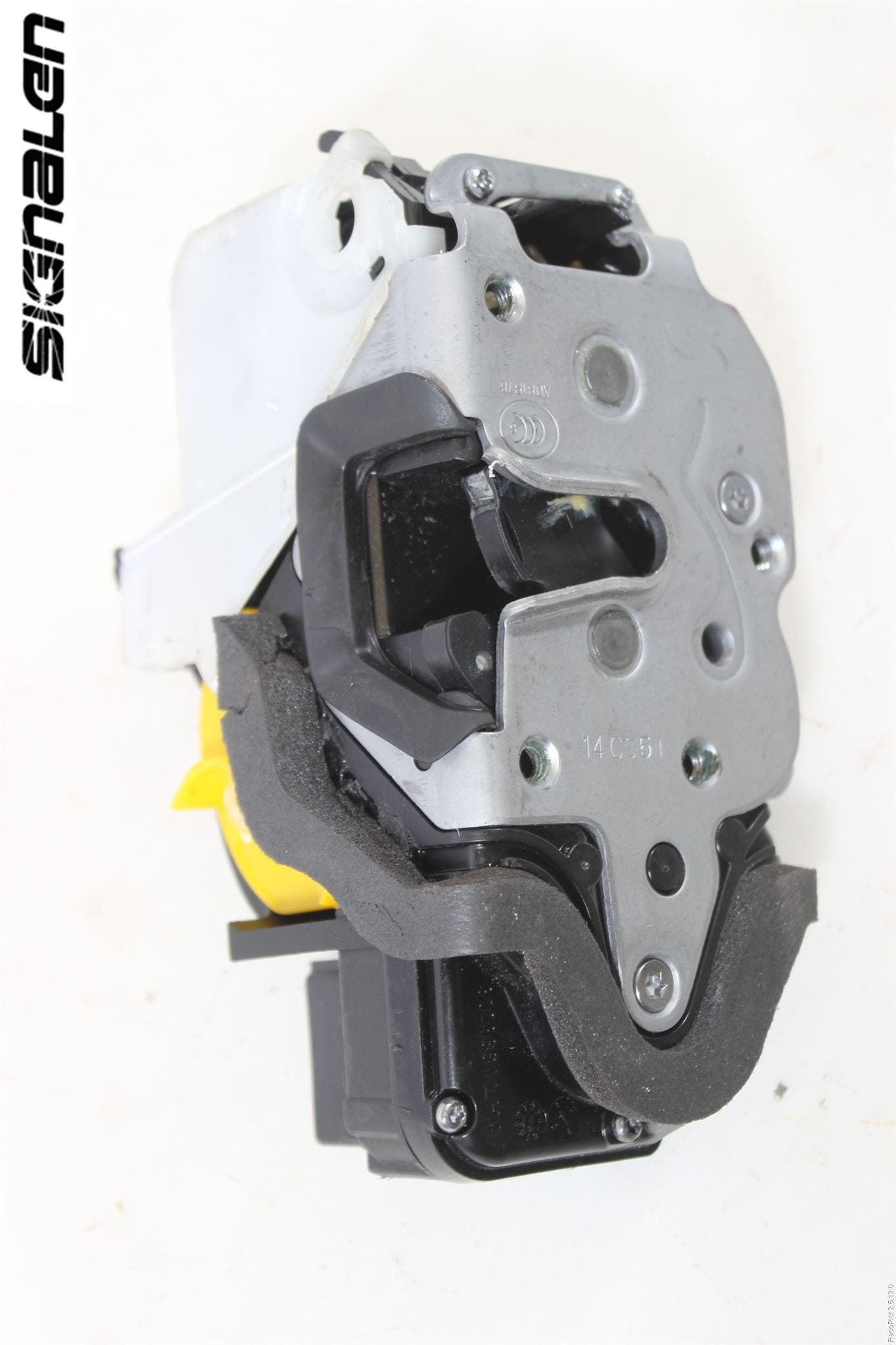 Opel ZAFIRA C 12-19 Låskista-Dörrlås