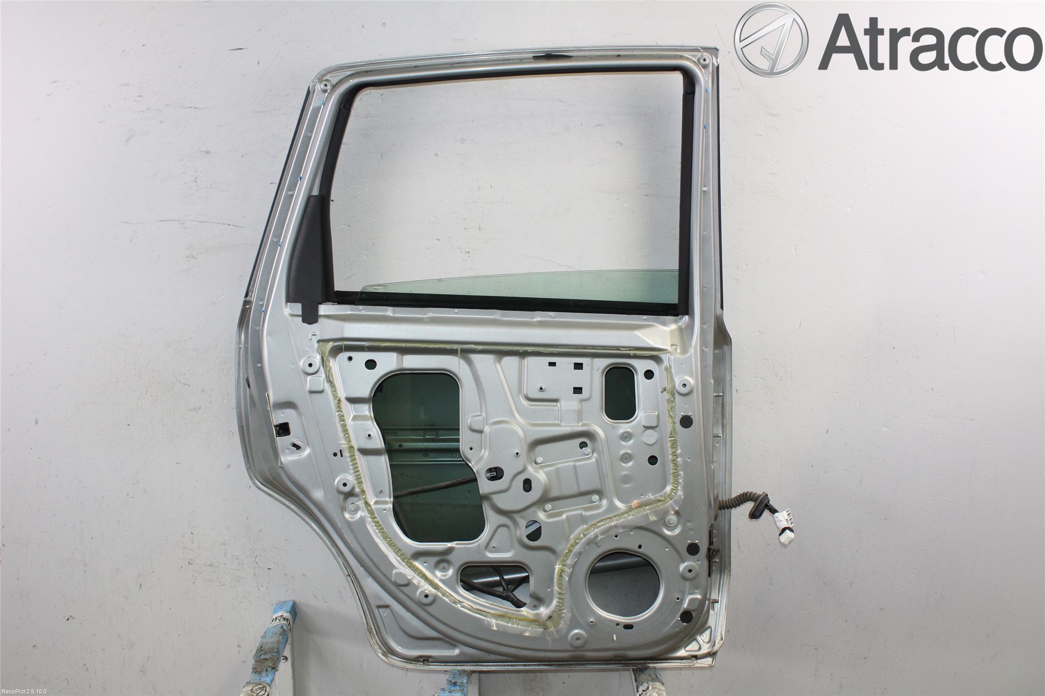 Nissan NOTE E11 06-14 Dörr Bak Vänster