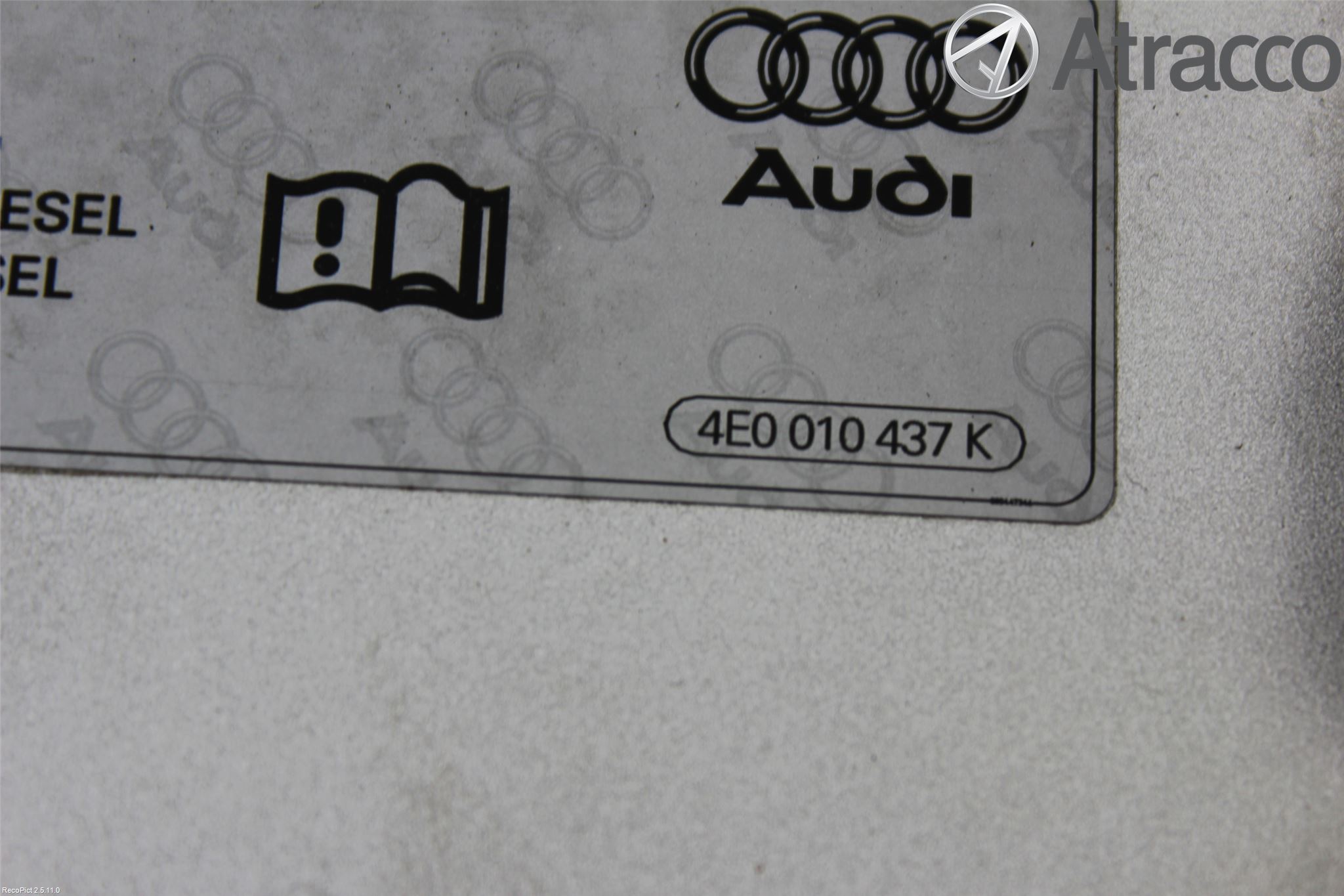 Audi A4/S4 05-07 Tanklucka