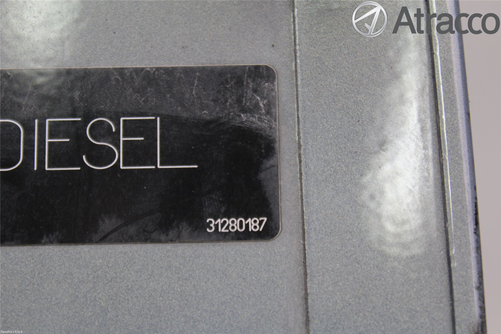 Volvo V50 08-12 Tanklucka