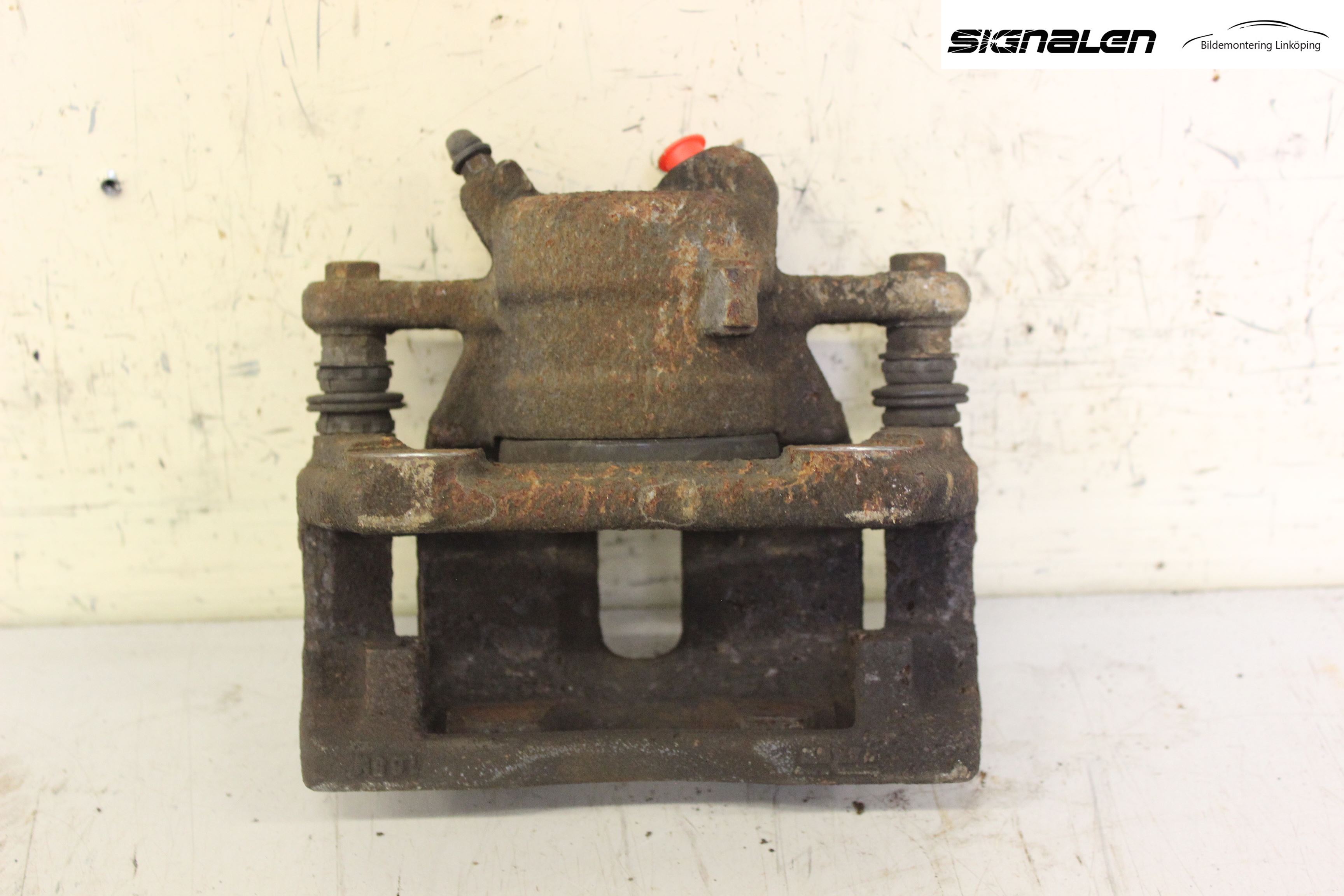 Renault CLIO III  09-12 Bromsok Fram Vänster