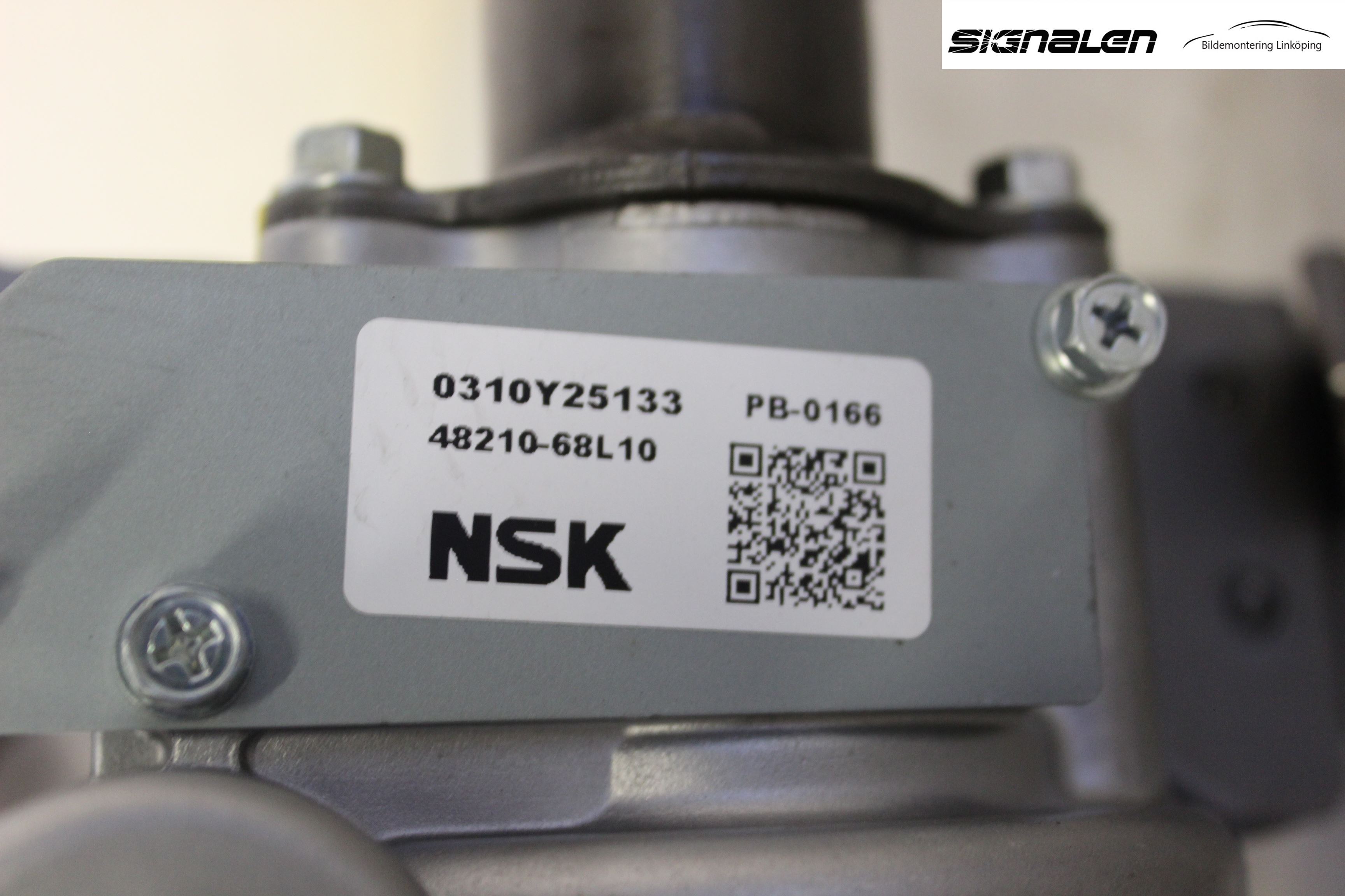 Suzuki SWIFT 11-16 Rattaxelagg Med Inb Servo