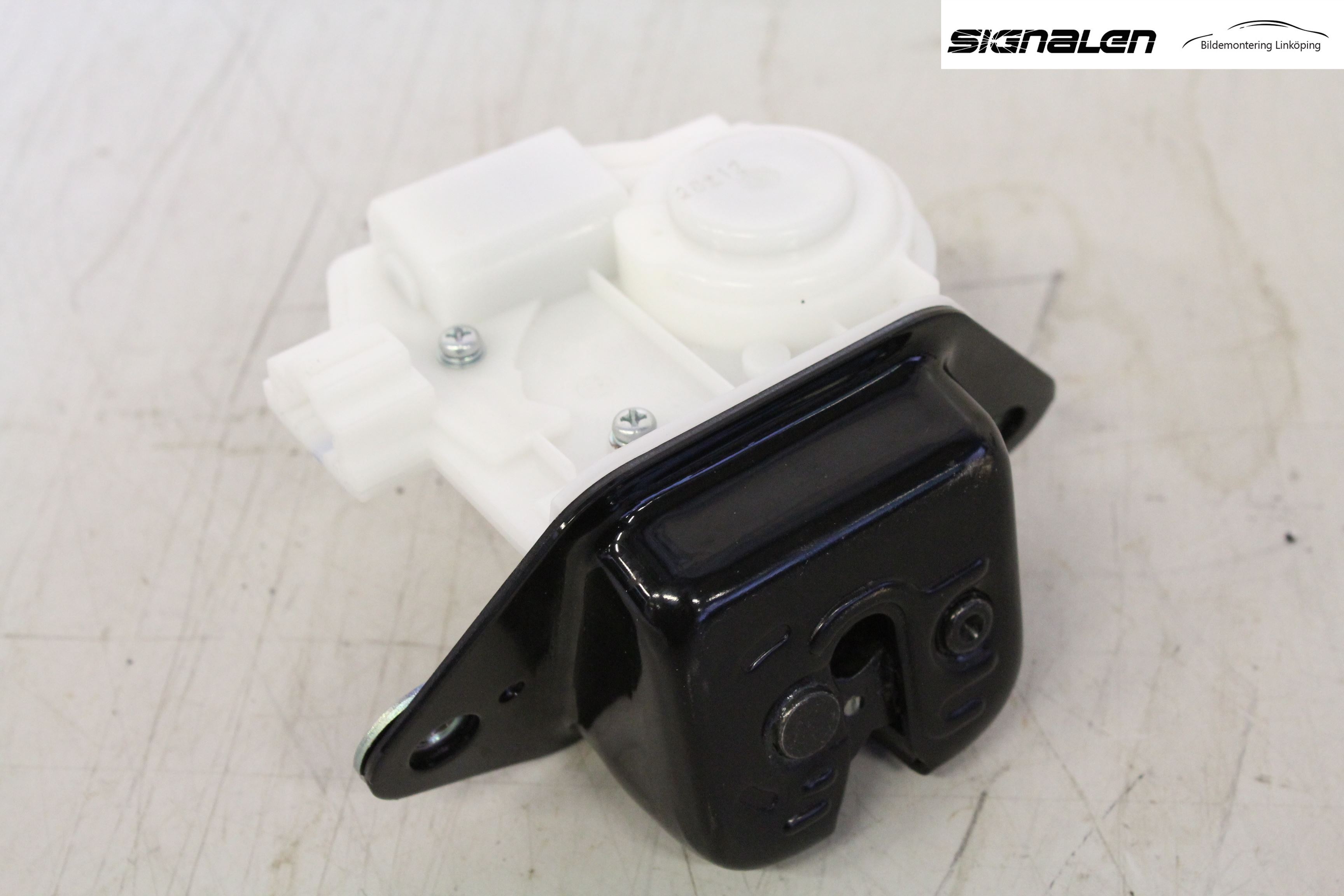 Honda CR-V 13-18 Låskista Baklucka