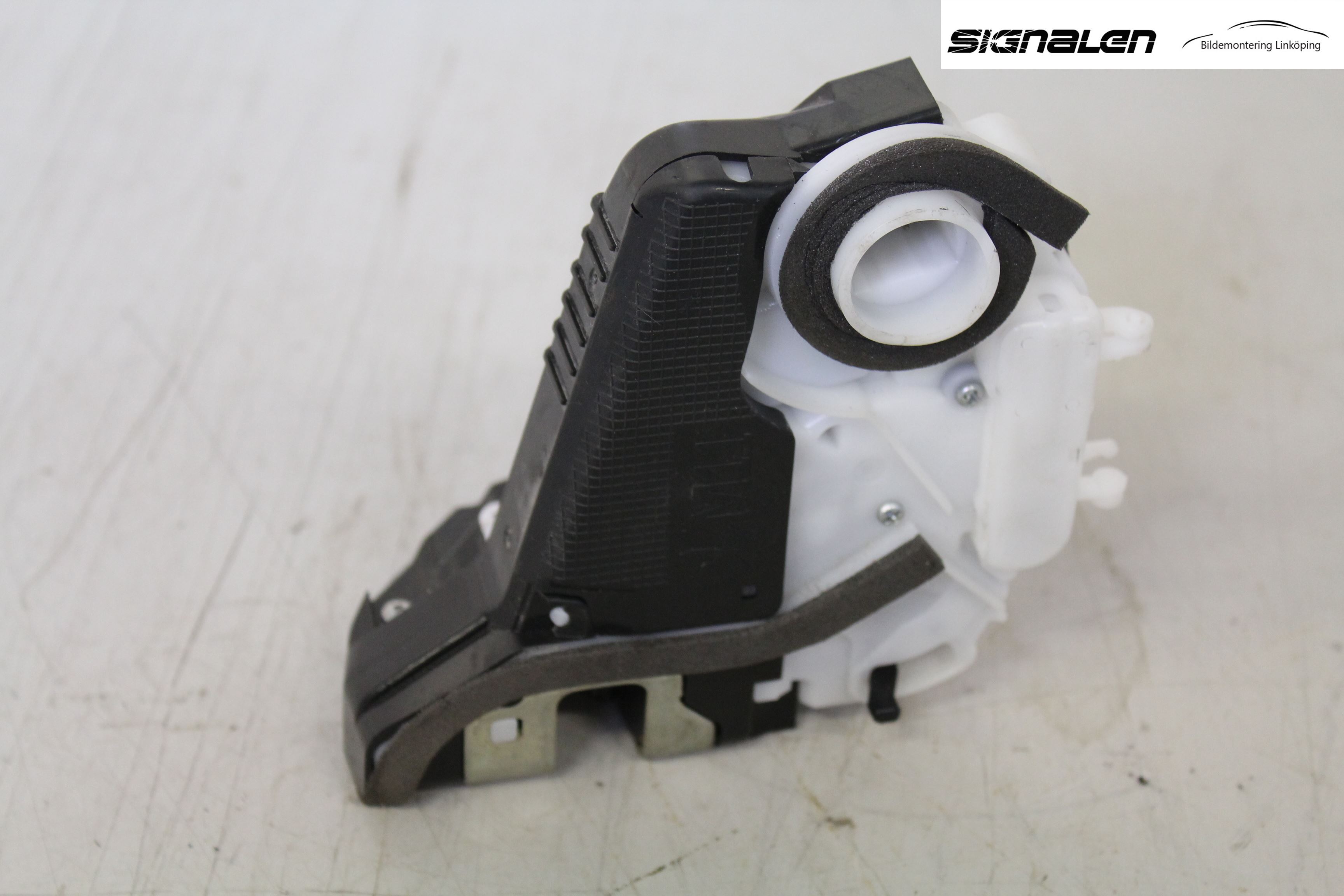 Honda CR-V 13-18 Låskista-Dörrlås