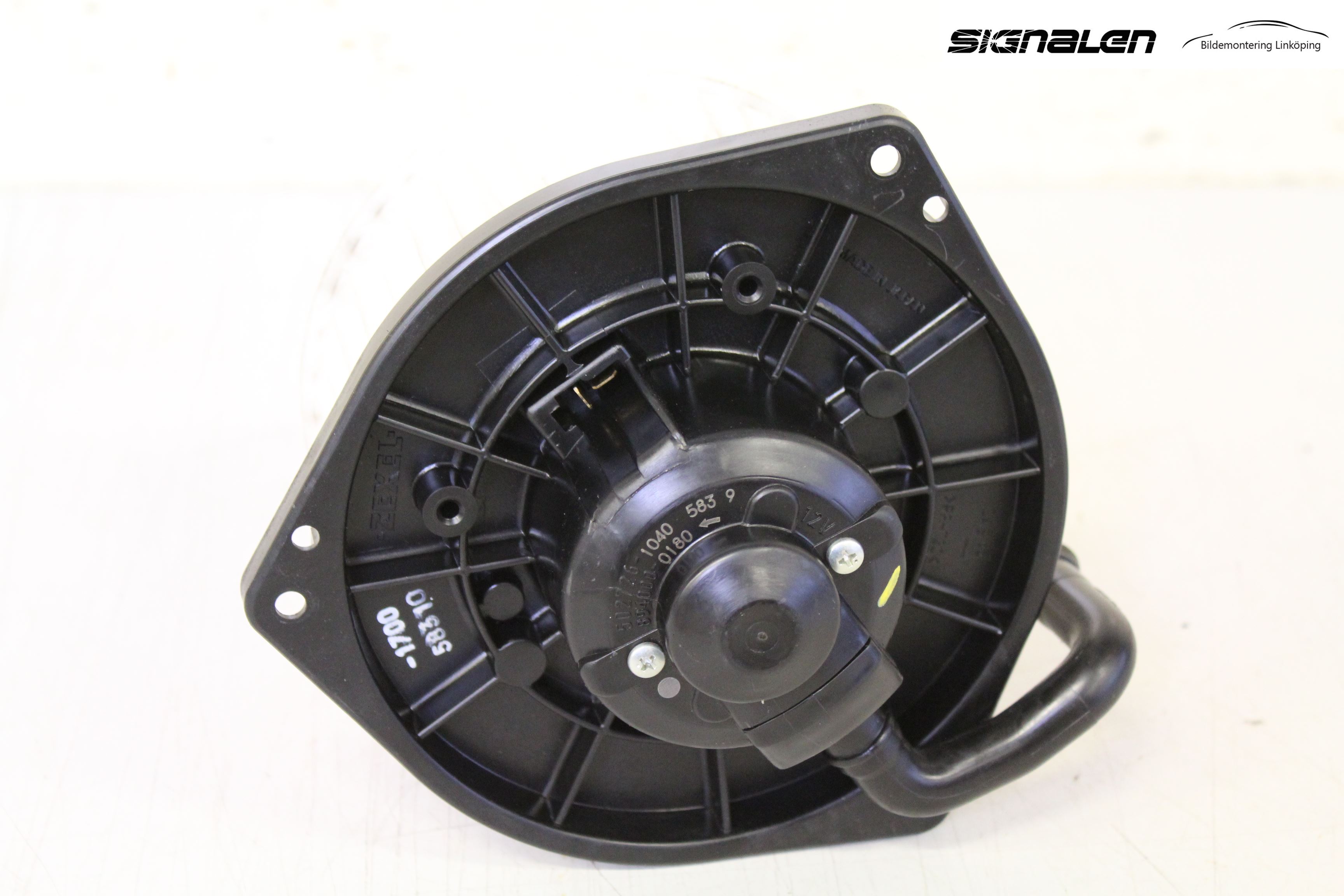 Mitsubishi LANCER  03-07 Värmefläkt