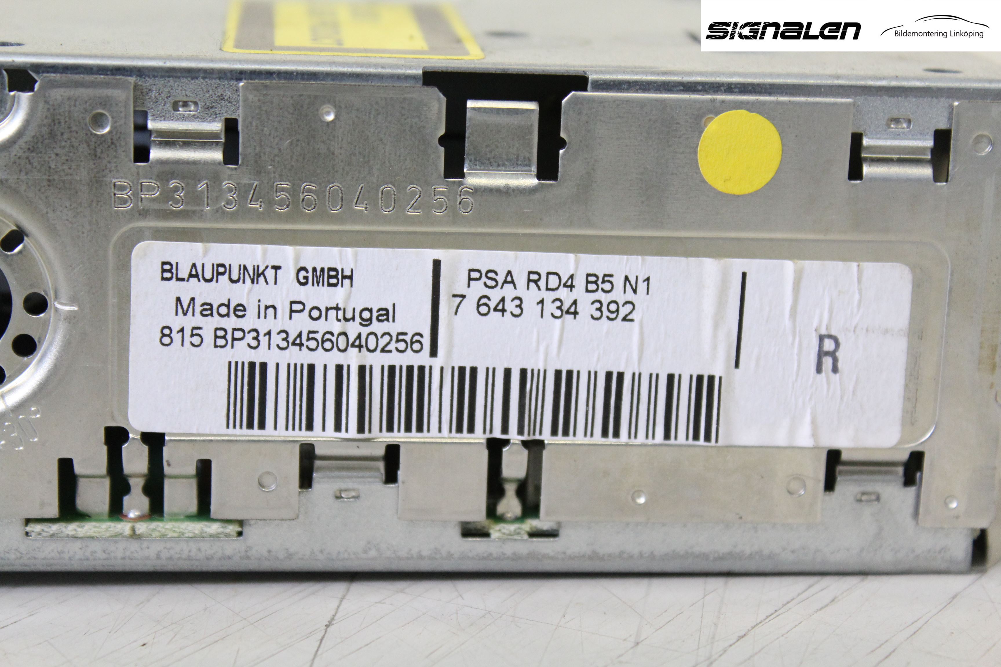 Citroen C4 I   05-10 Cd Radio - Multimediapanel