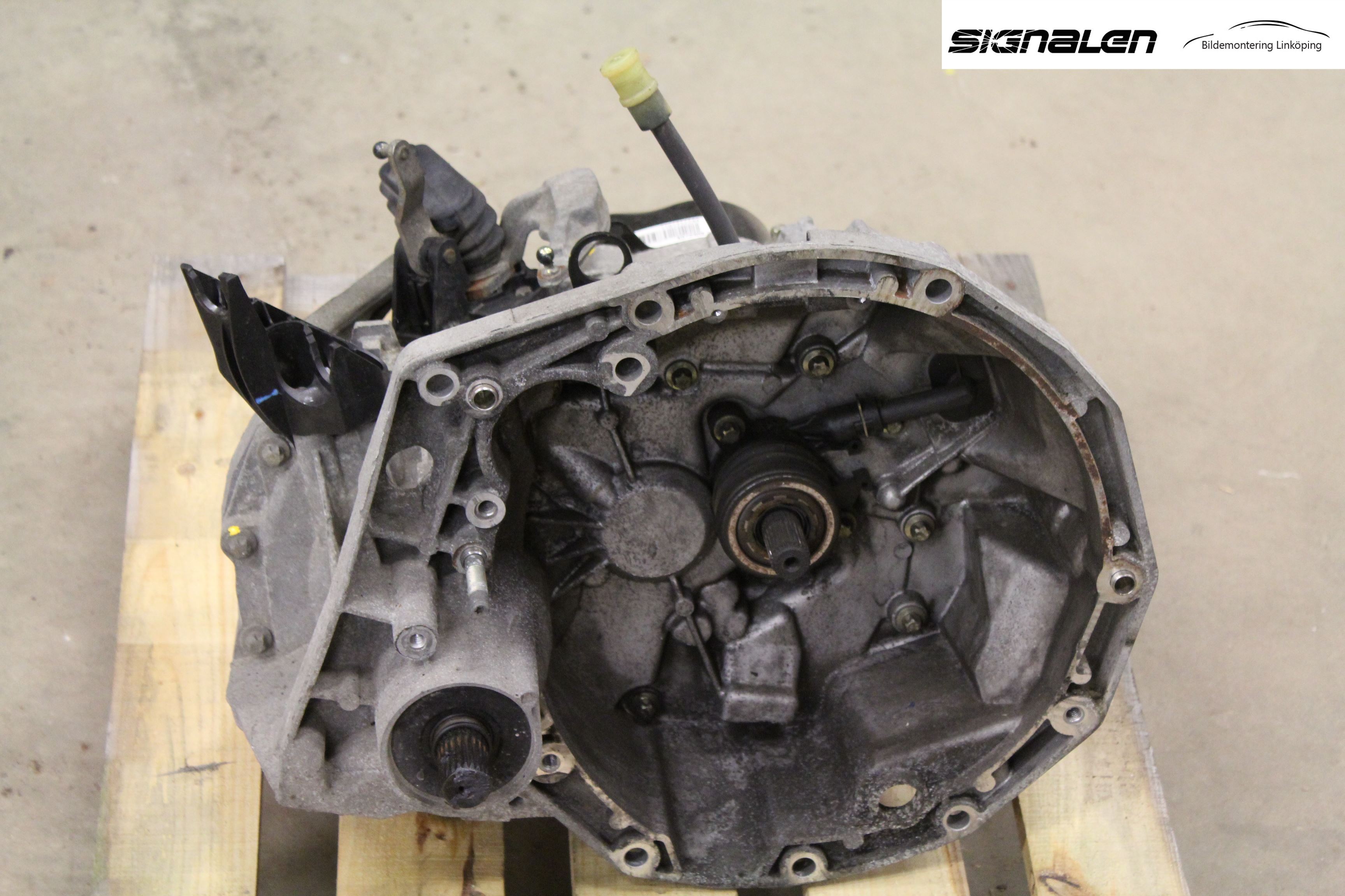 Renault LAGUNA II  01-05 Växellåda Man 5 Vxl