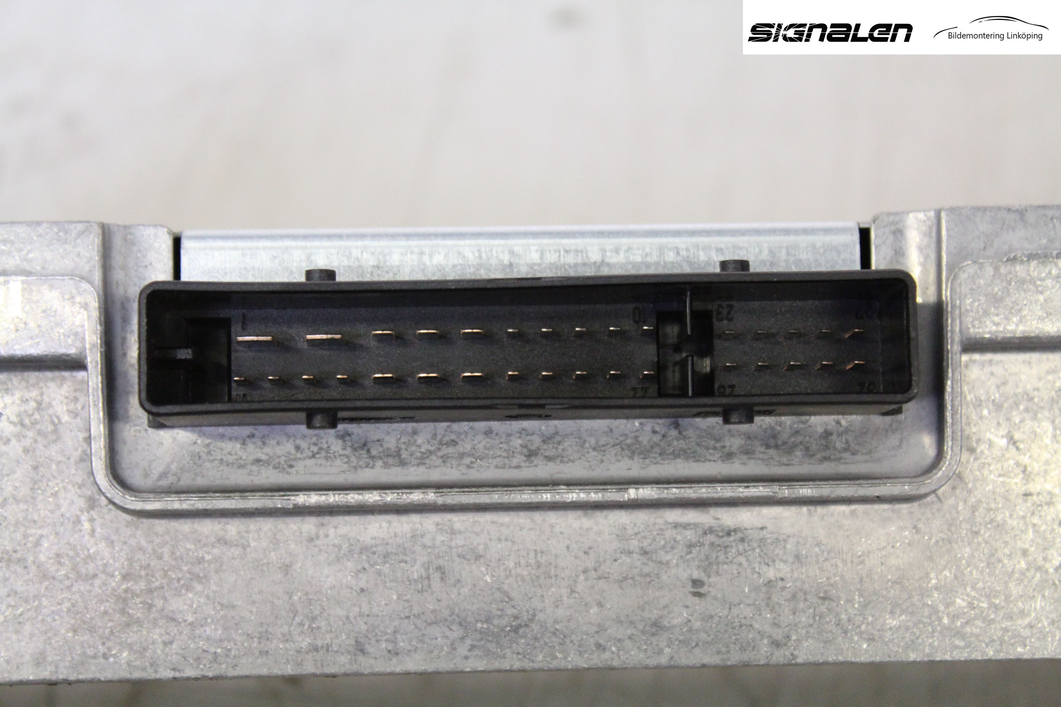 Audi A4/S4 08-11 Radio-Stereo Förstärkare