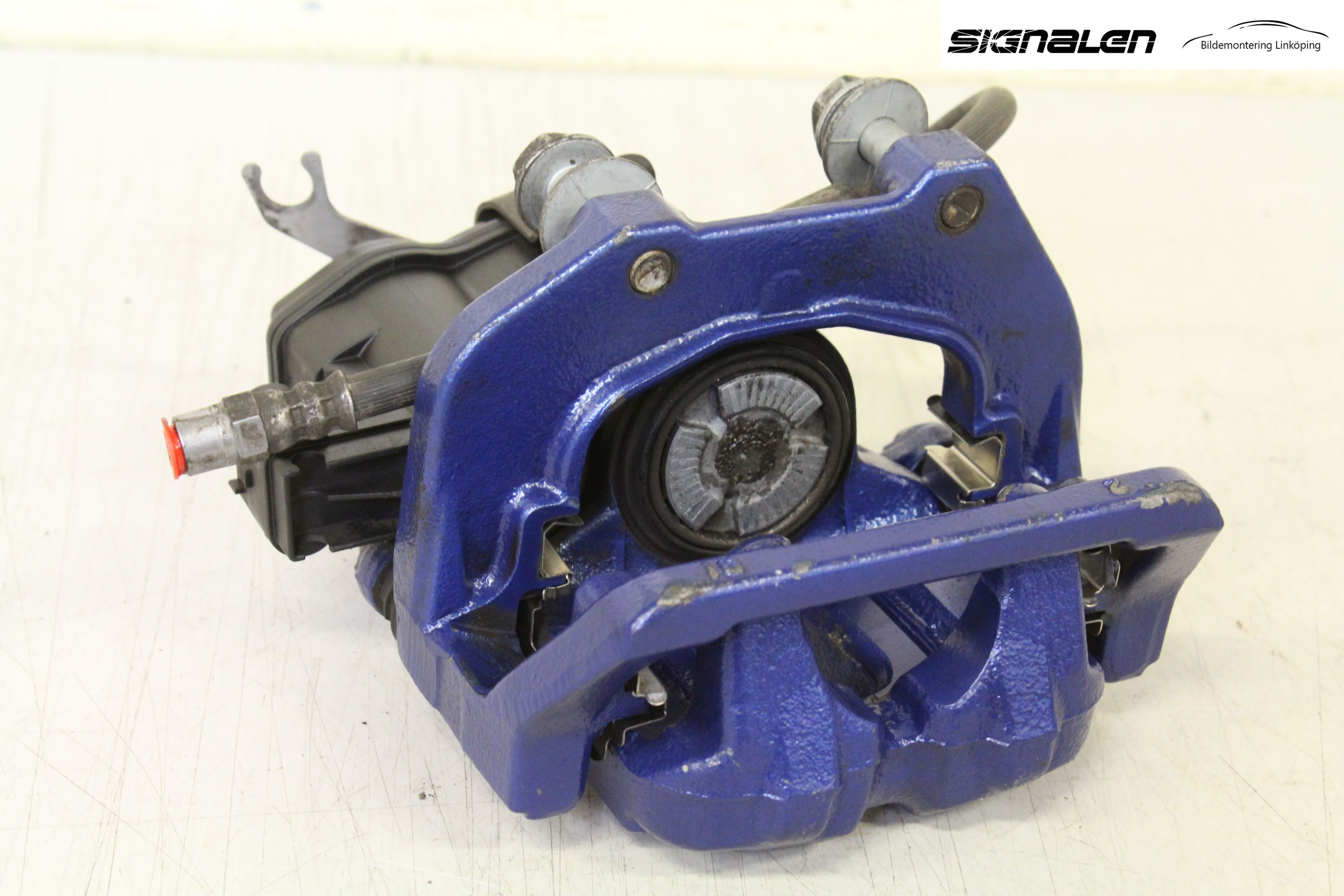 BMW 5 F10/F11/F18 09-17 Bromsok Bak Höger