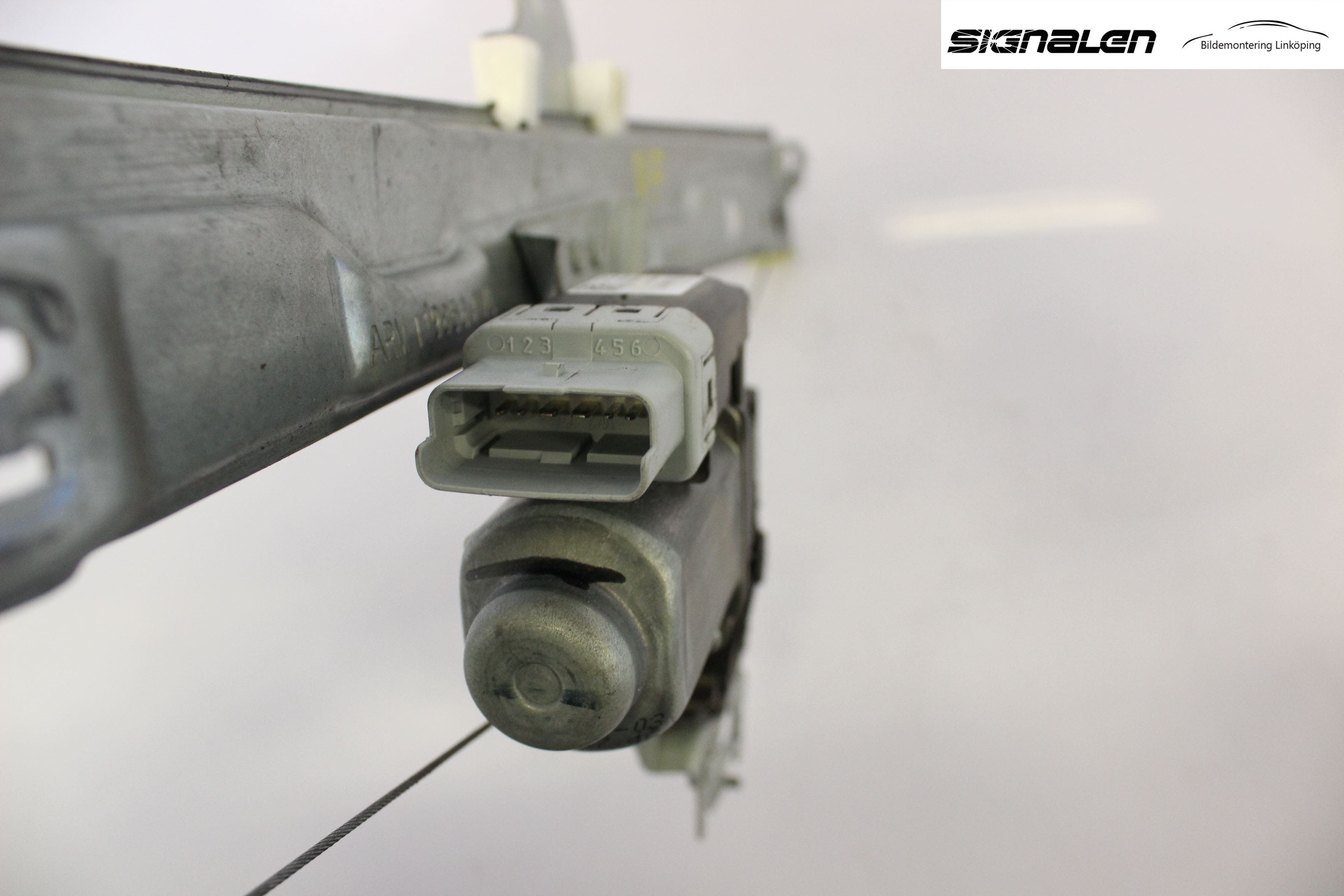 Peugeot 207 Fönsterhiss El Kompl